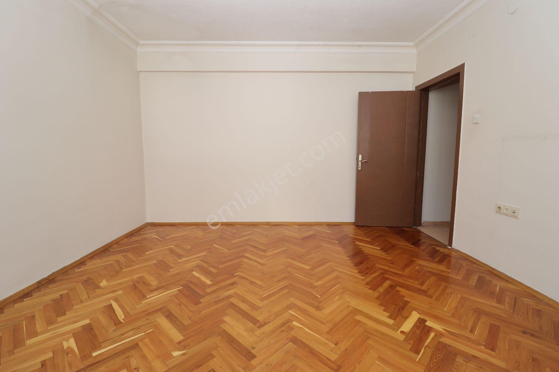 Akif'ten Elvankent Atakent Mah 4+1 180 M2 Geniş Daire - Görsel 23