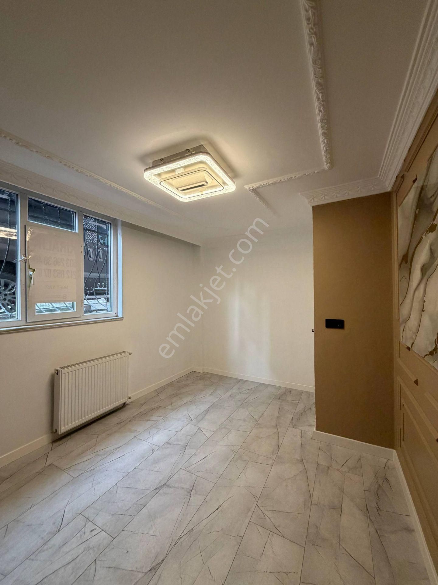 Esenyurt Pınar Mahallesi 2+1 Cam Seviyesi Yüksek Bahçe Katı Daire Full Dekorlu Müstakil Bahçeli - Görsel 6