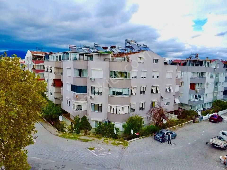 Yüksel'den Altınkumda Çay Manzaralı Arakat Denize 250m 2+1 Daire - Görsel 11