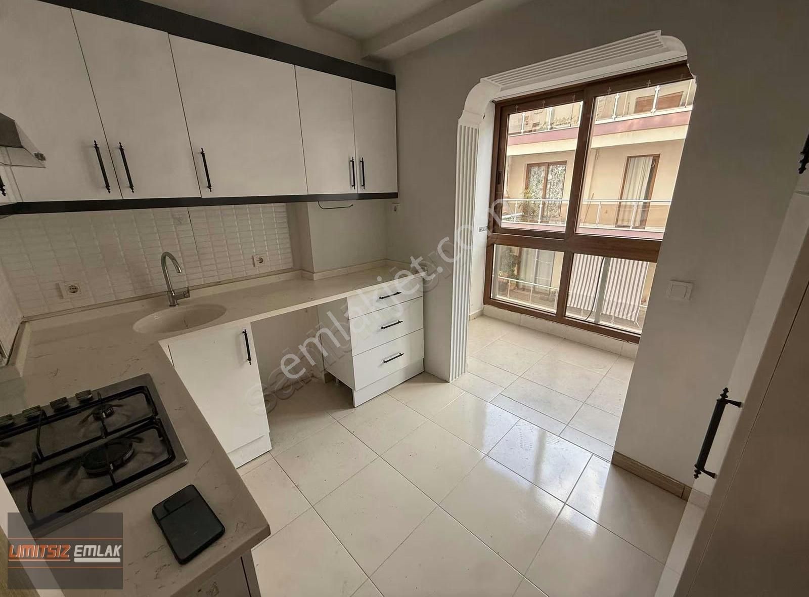 Şemikler'de | 2+1 Arakat | Kapalı Mutfak | Doğalgazlı + Klimalı - Görsel 10