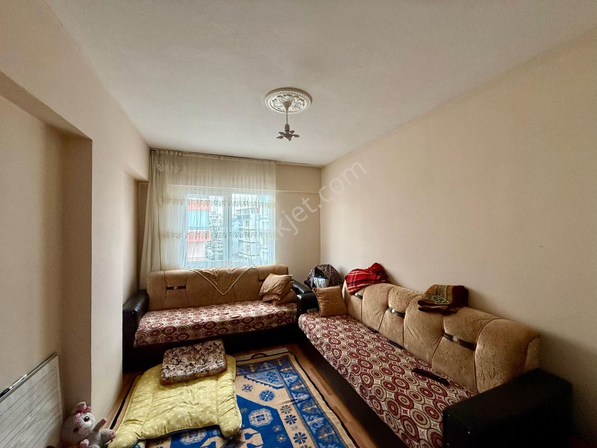 Ufuk Kılıç Emlak'tan Pursaklar Merkezde 3+1 Orta Kat Güney Daire - Görsel 12