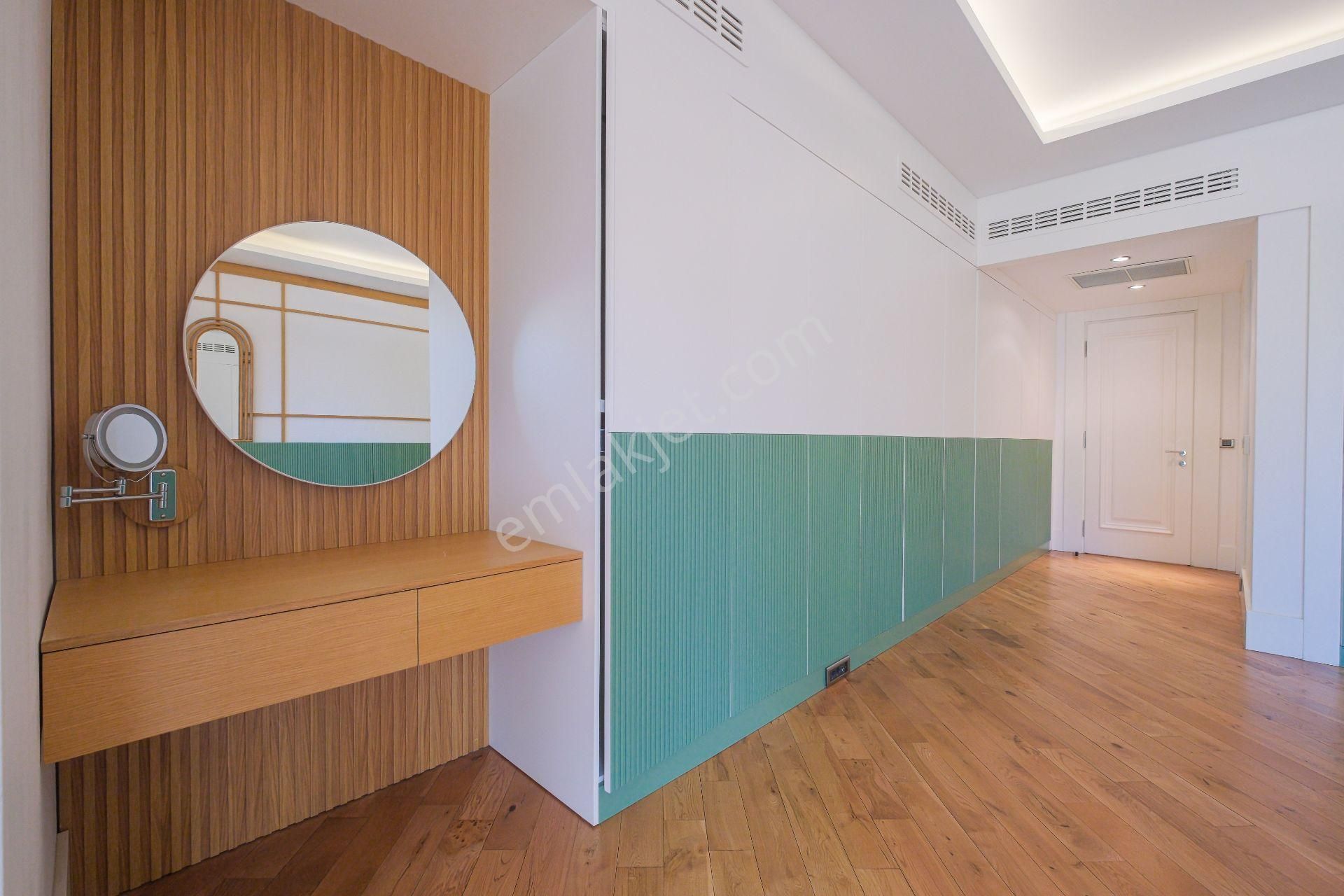 Gökhan Üçgün - Palm Cıty - Tek Katlı, Yenilenmiş 5+1 Villa - Görsel 9