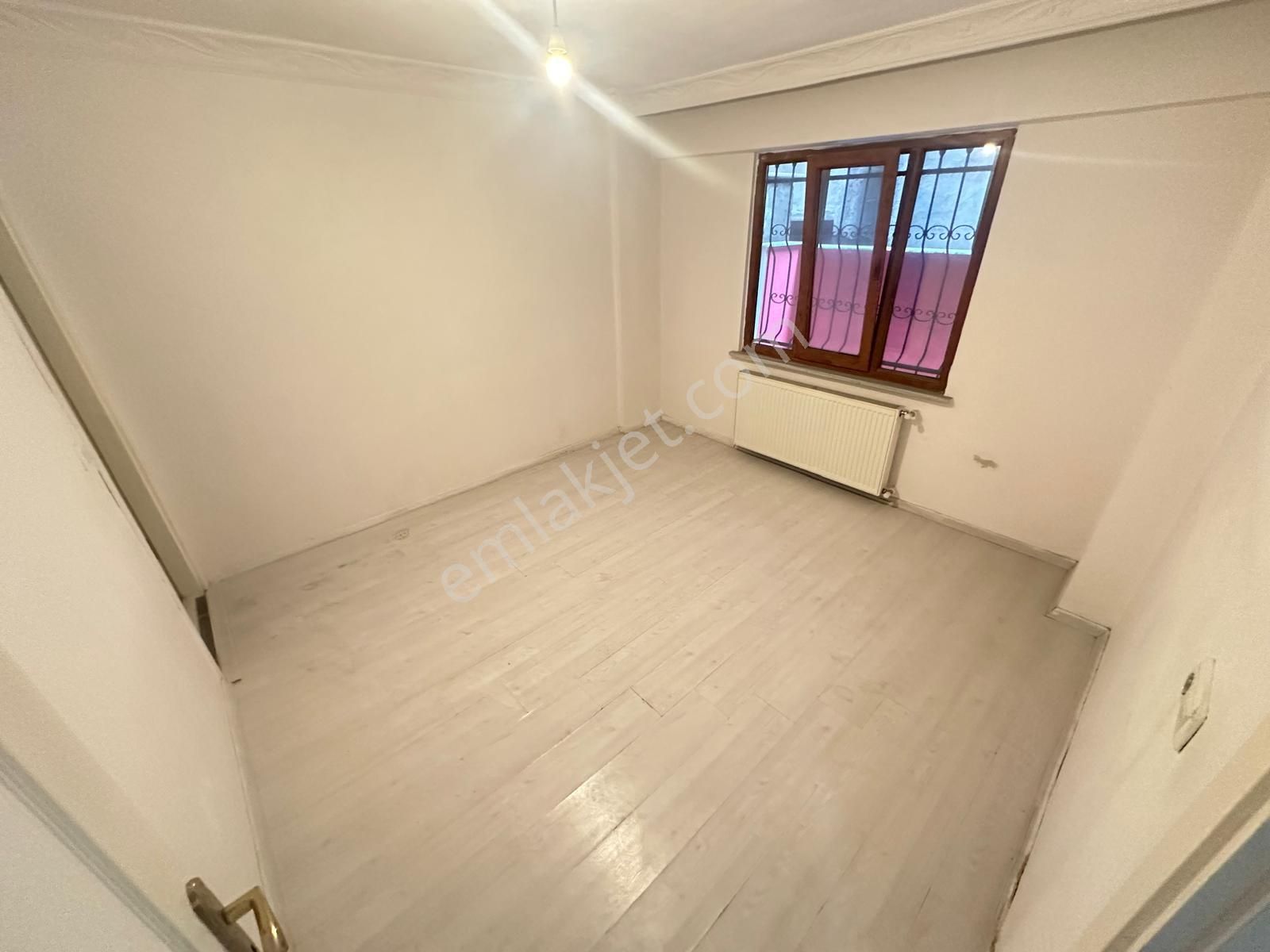 İsmetpaşa Mh. 100m2 Camları Yüksek Ebeweyn Banyolu Daire - Görsel 6