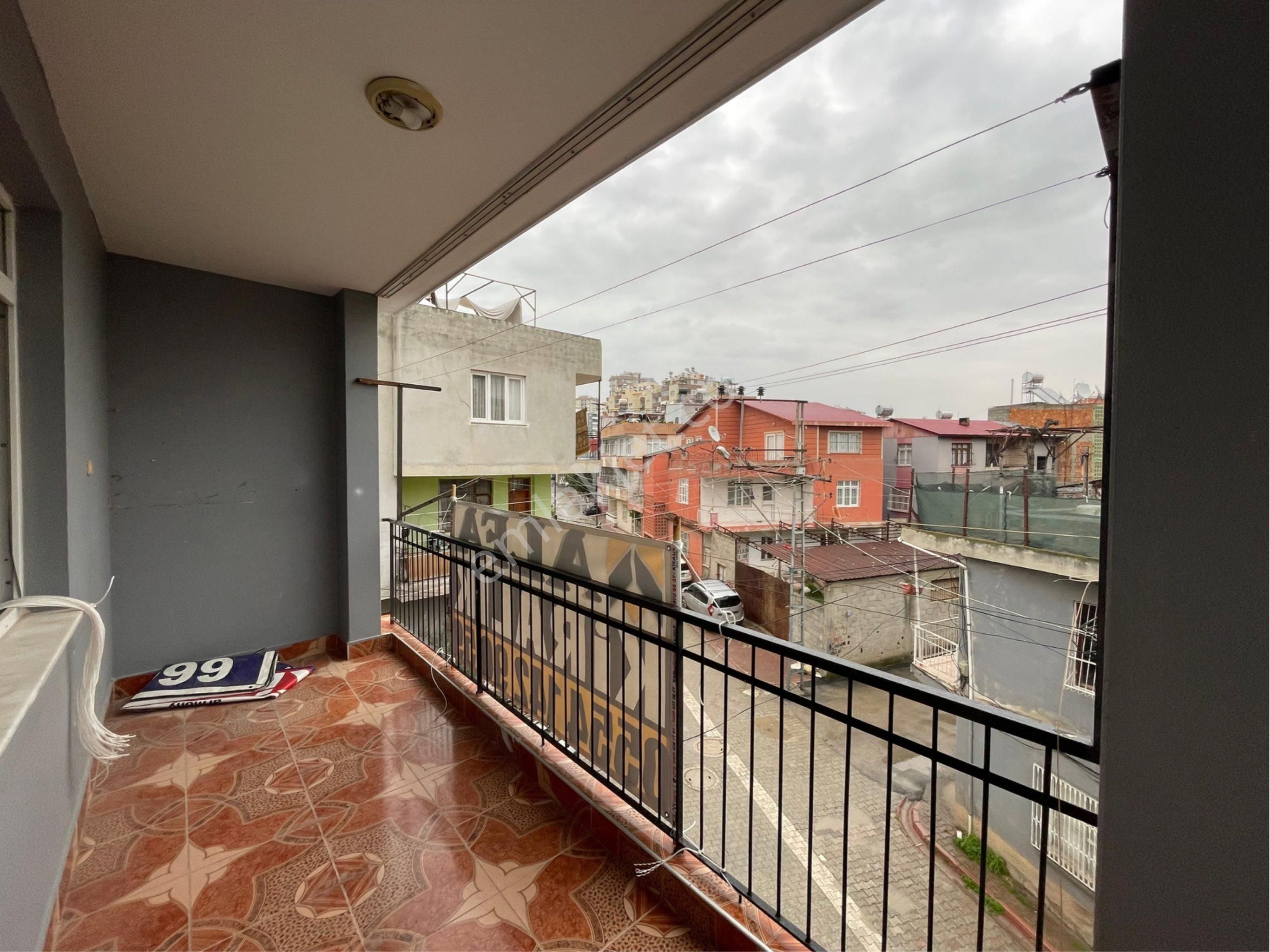 Fatihte 2+1 Temiz Kiralık Daire - Görsel 2