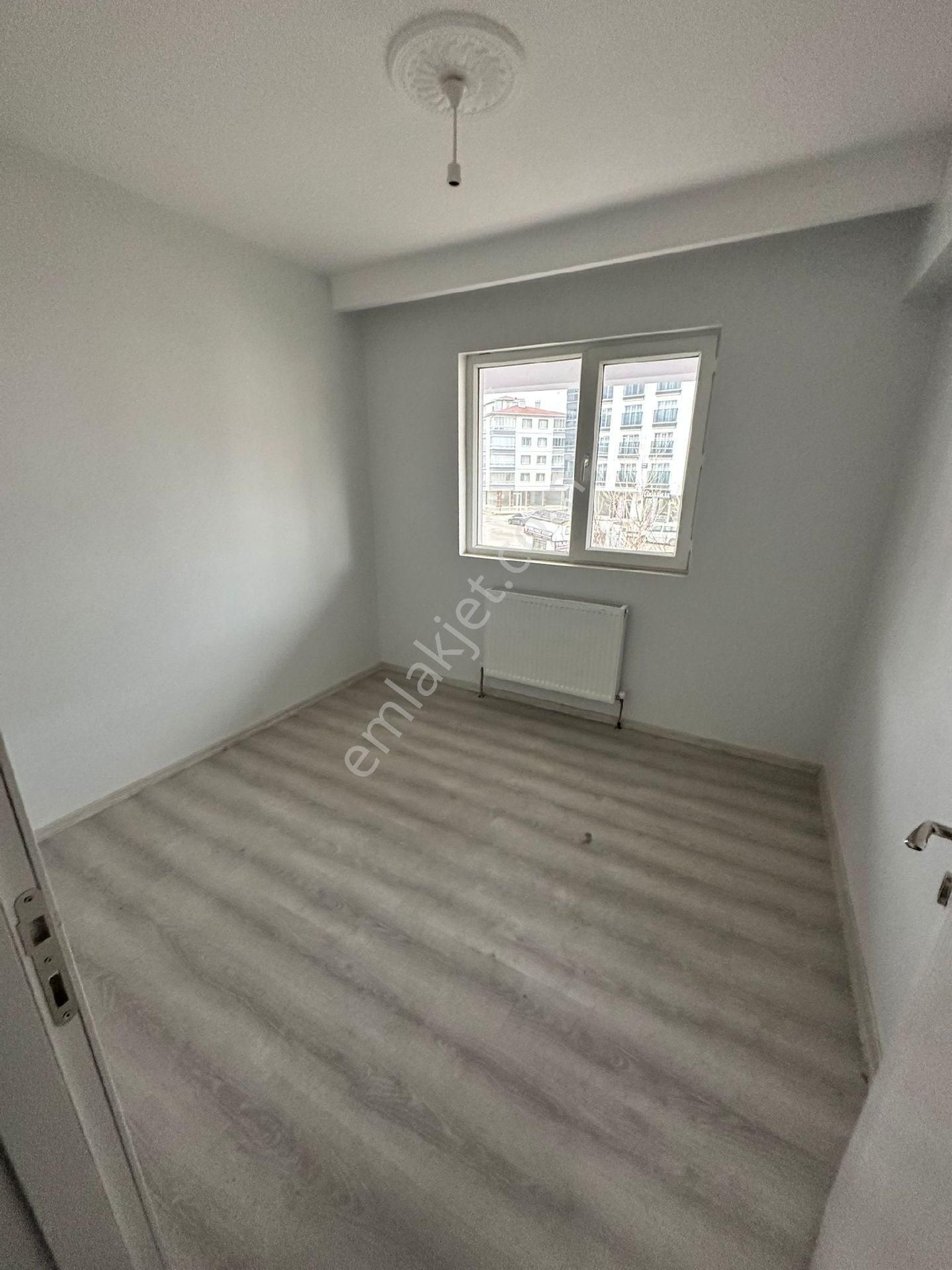 Kiralık Ebeveyn Banyolu 3+1 Daire - Görsel 22