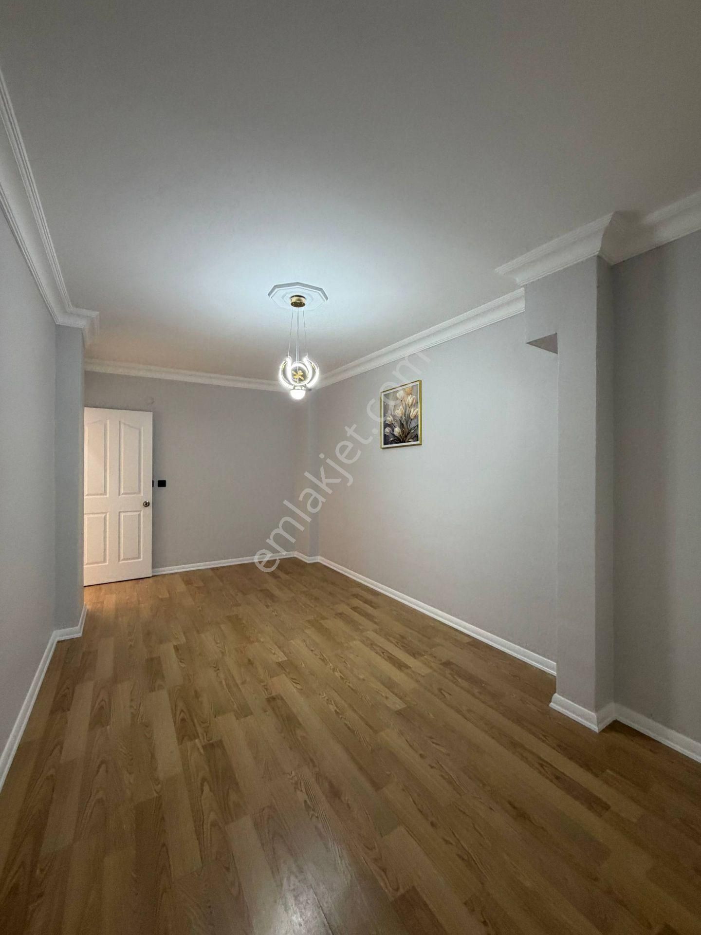 Esenyurt Üçevler Mahallesi 2+1 100 M2 Kiralık Daire Arakat Gibi Balkonlu Yüksek Giriş Geniş Ve Ferah - Görsel 12