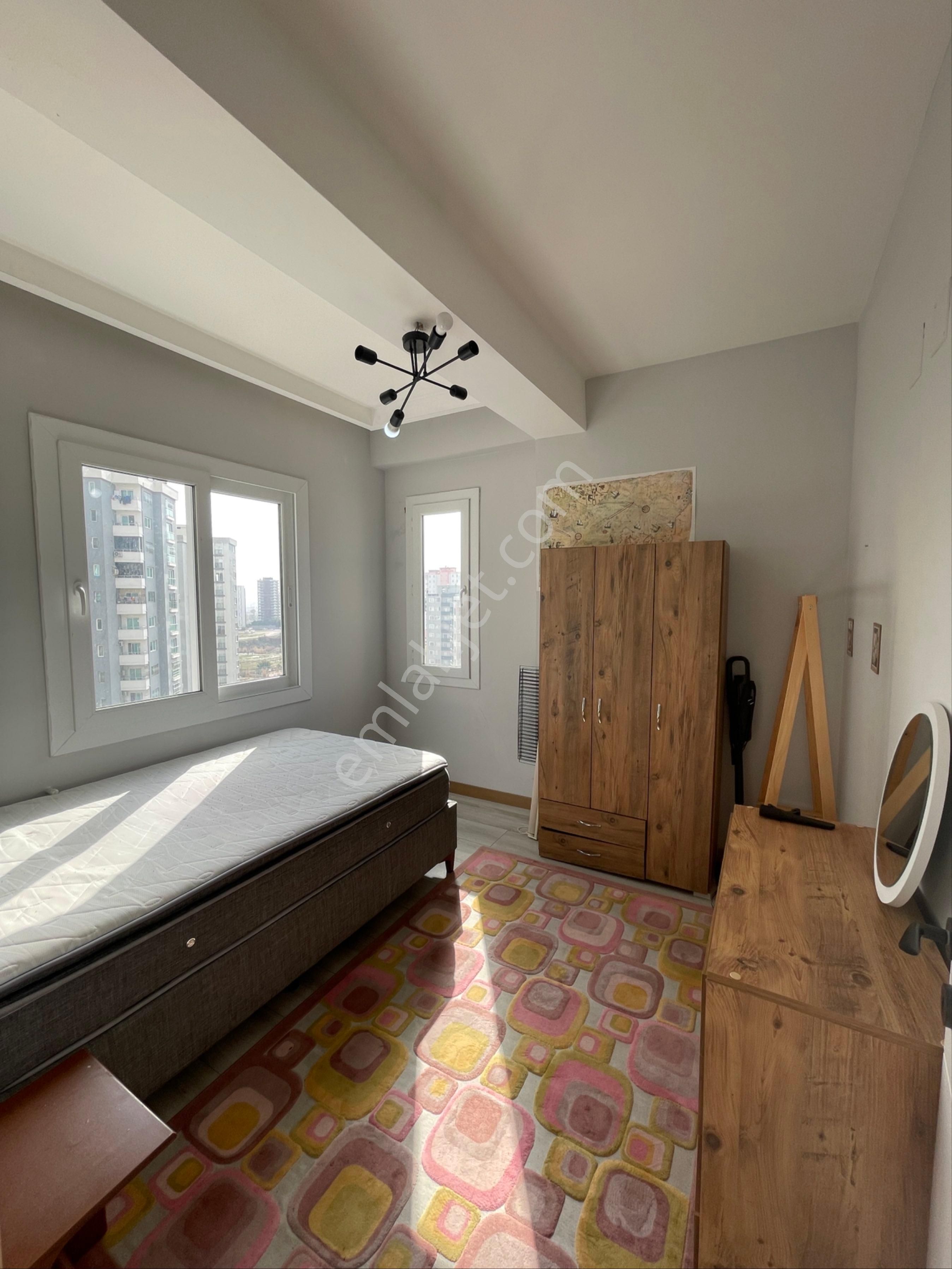 Carkıpare'de Stat Yanı Hasarsız Iskanlı Esyalı 1+1 - Görsel 12