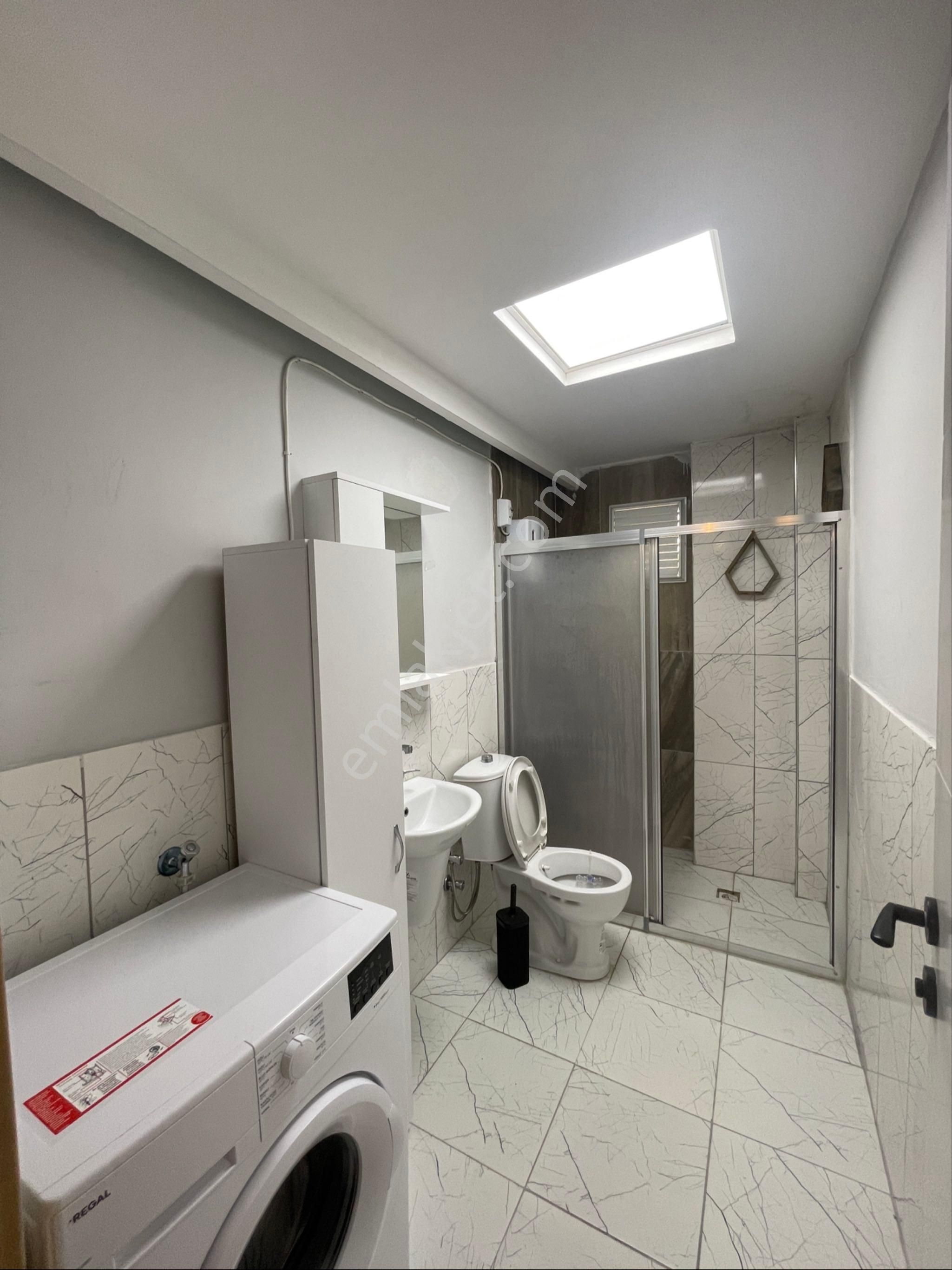 Carkıpare'de Stat Yanı Hasarsız Iskanlı Esyalı 1+1 - Görsel 18