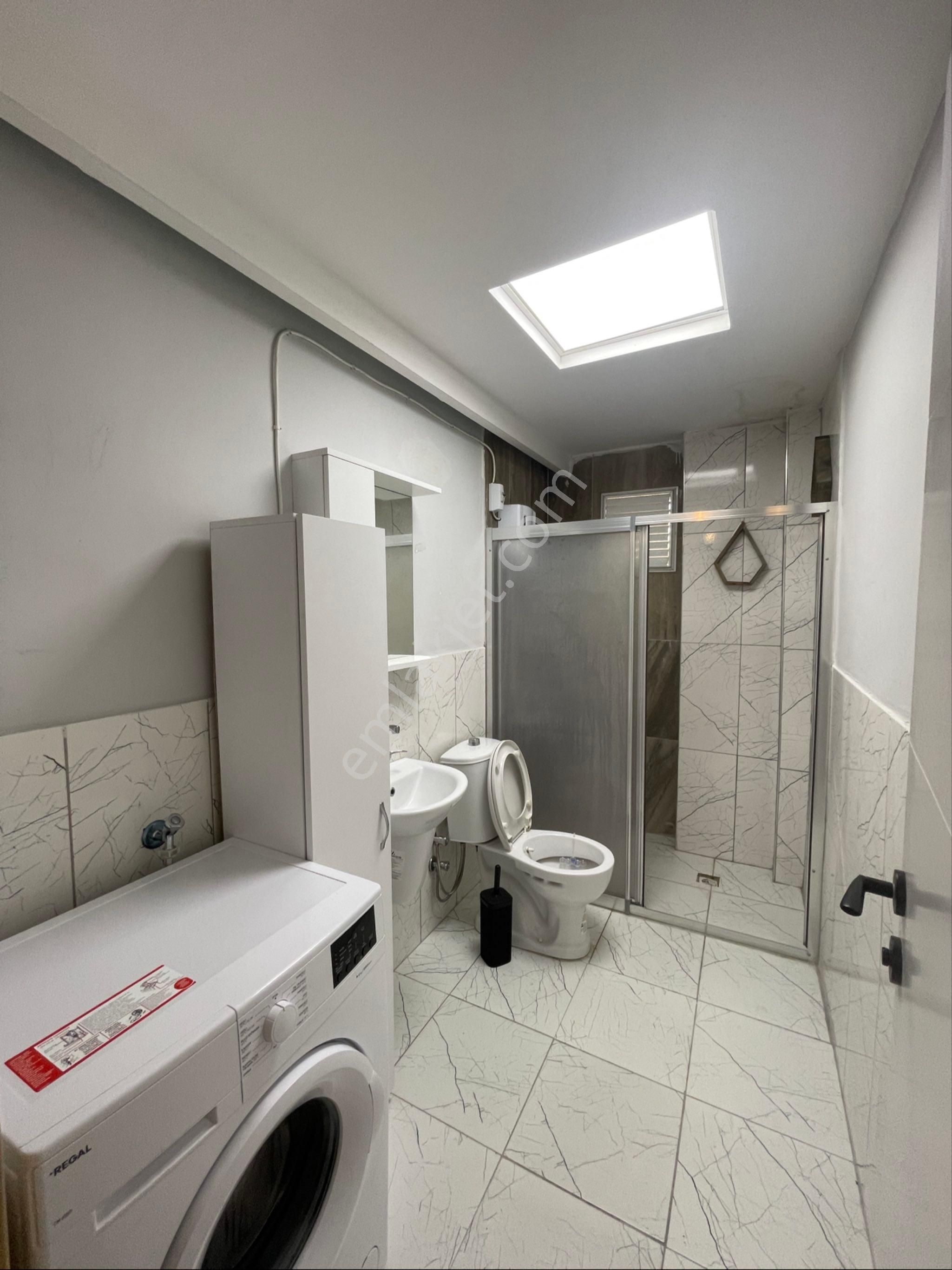 Carkıpare'de Stat Yanı Hasarsız Iskanlı Esyalı 1+1 - Görsel 16