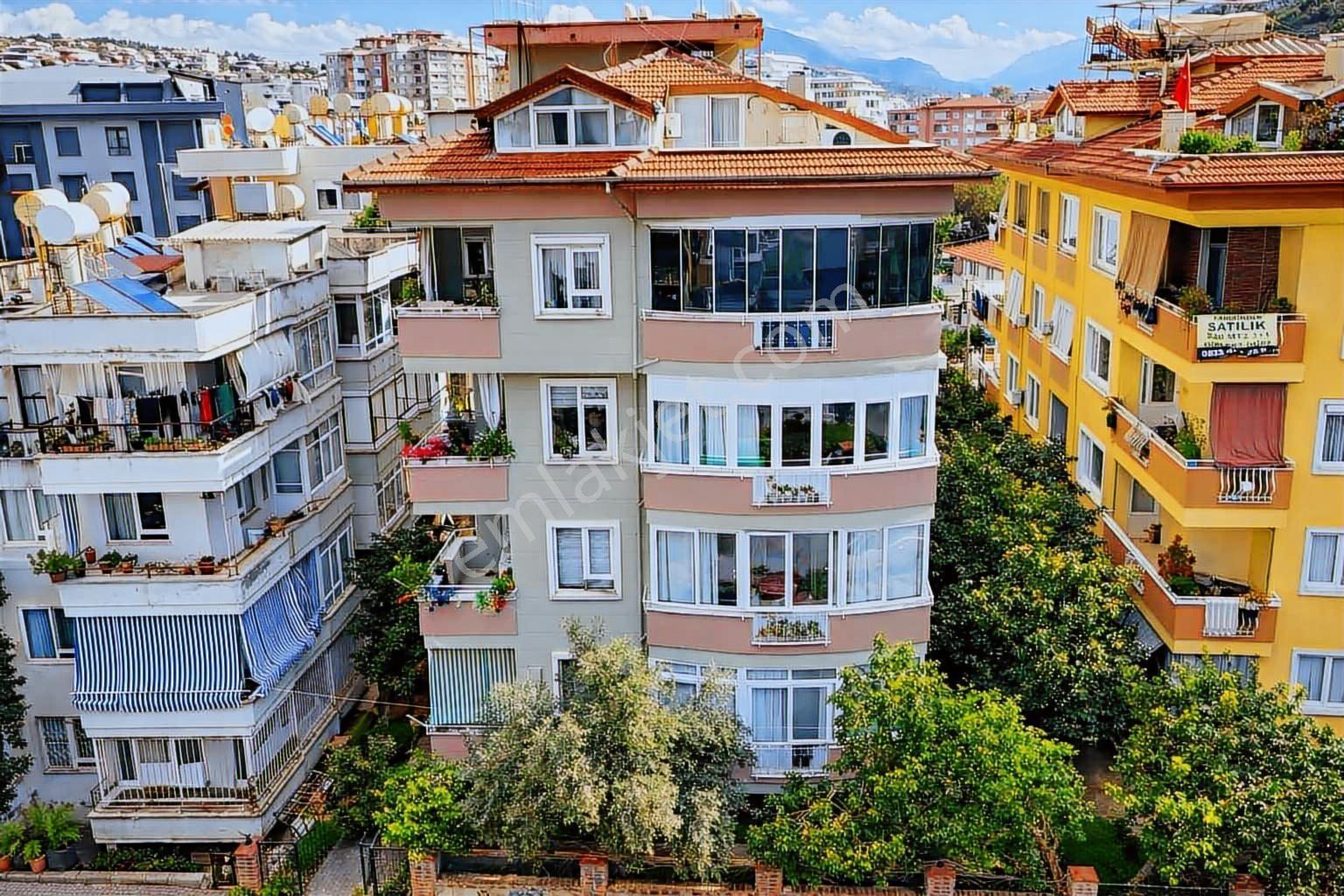 Kadıpaşa'da Acil Satılık 2+1 Ayrı Mutfak Geniş Daire - Görsel 26