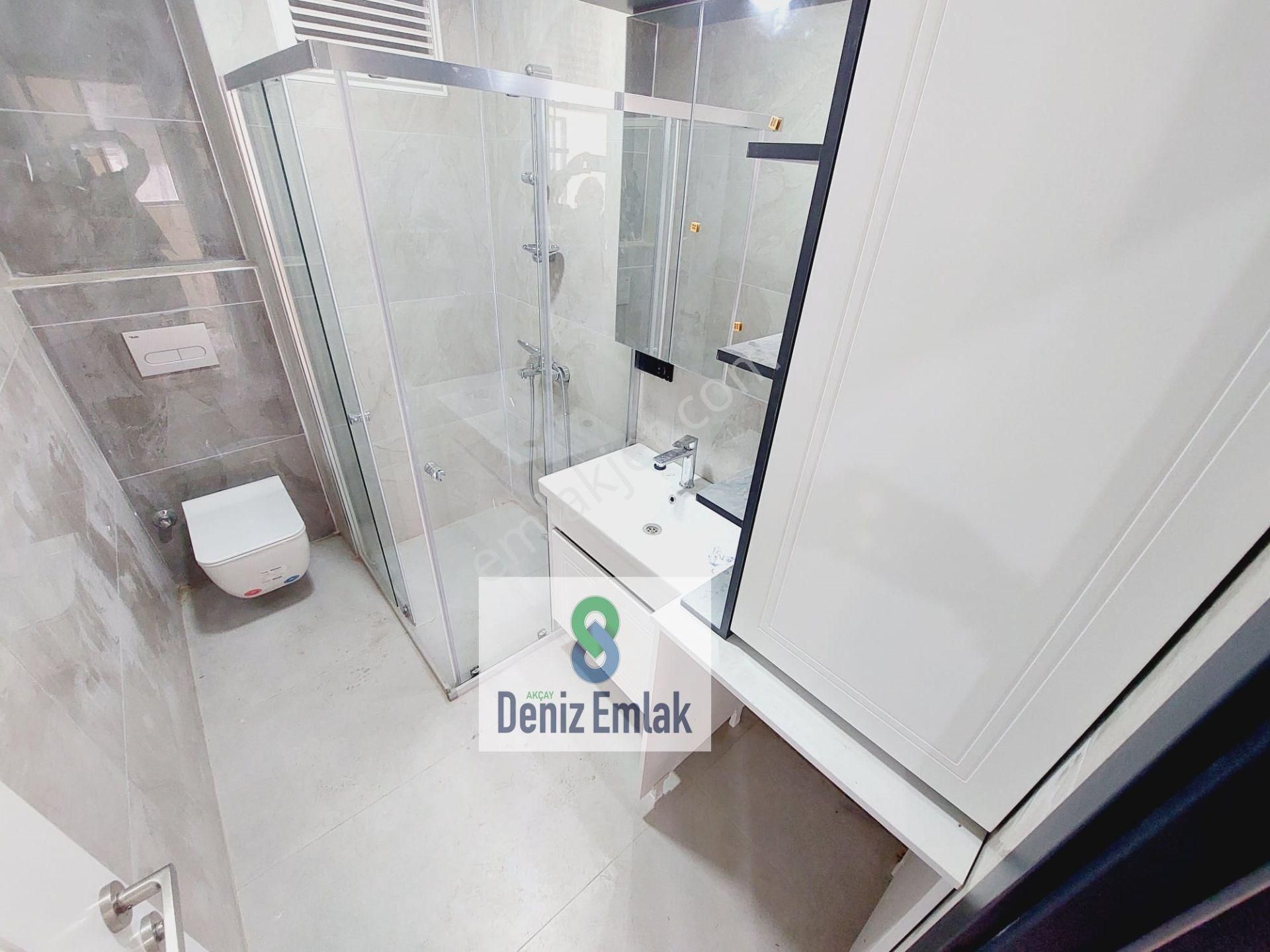 Denizden Akçayda Öncephe Geniş Balkonlu Satılık 2+1 Daire. - Görsel 28