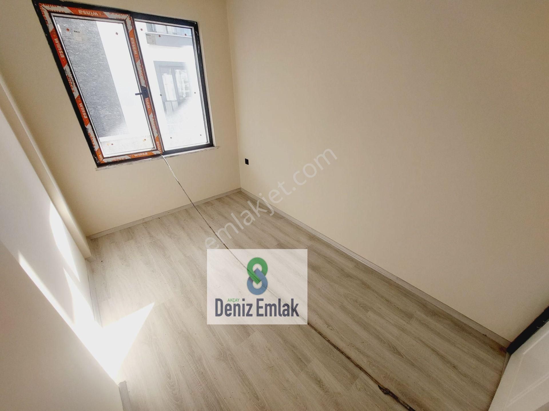 Denizden Akçayda Öncephe Geniş Balkonlu Satılık 2+1 Daire. - Görsel 9