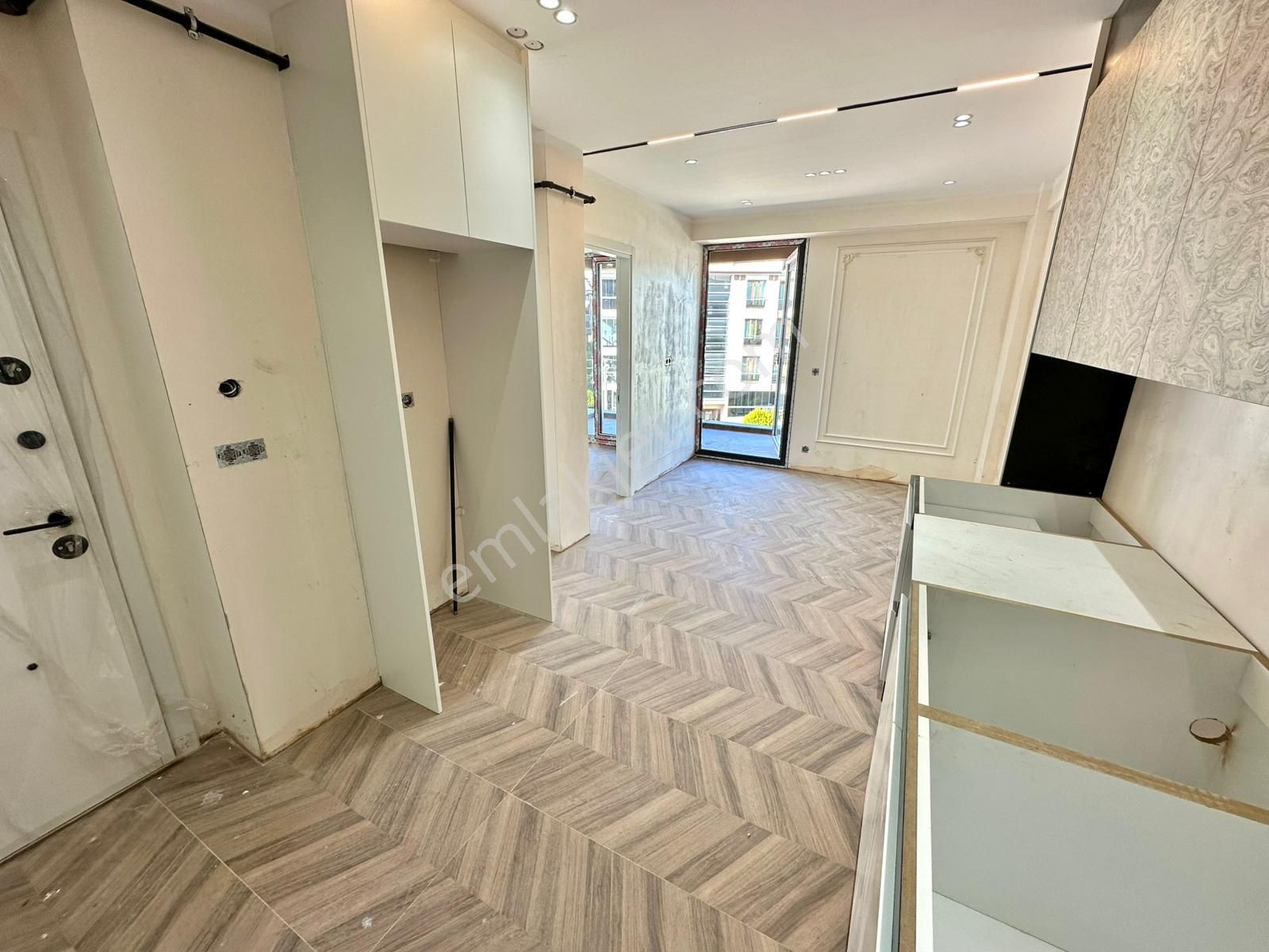 Özmecaz'dan Şehir Hastanesi Karşısın'da 2+1 60m2 Balkonlu Asansörlü Sıfır Apartlar - Görsel 2