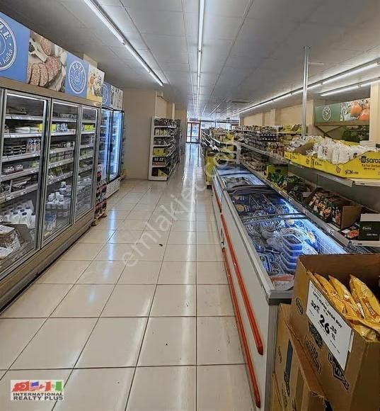 Kurumsal Kiracılı 350m2 Satılık Dükkan - Görsel 3