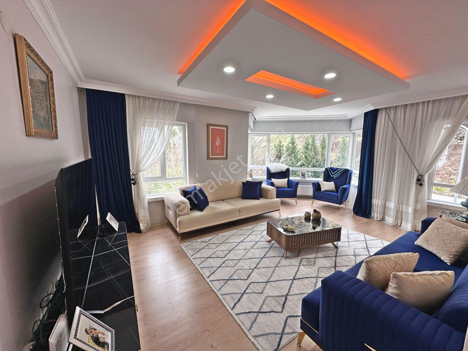 Mehtap Mahallesinde Düzlükte Full Yapılı Ebeveyn Banyolu 3+1 Satılık Daire - Görsel 8