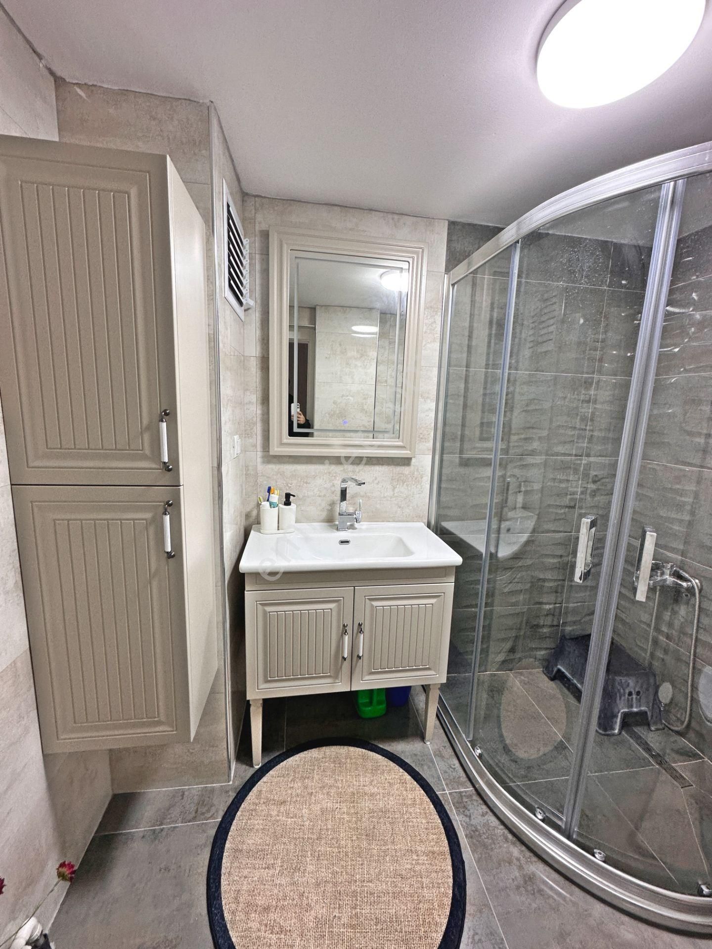 Mehtap Mahallesinde Düzlükte Full Yapılı Ebeveyn Banyolu 3+1 Satılık Daire - Görsel 15