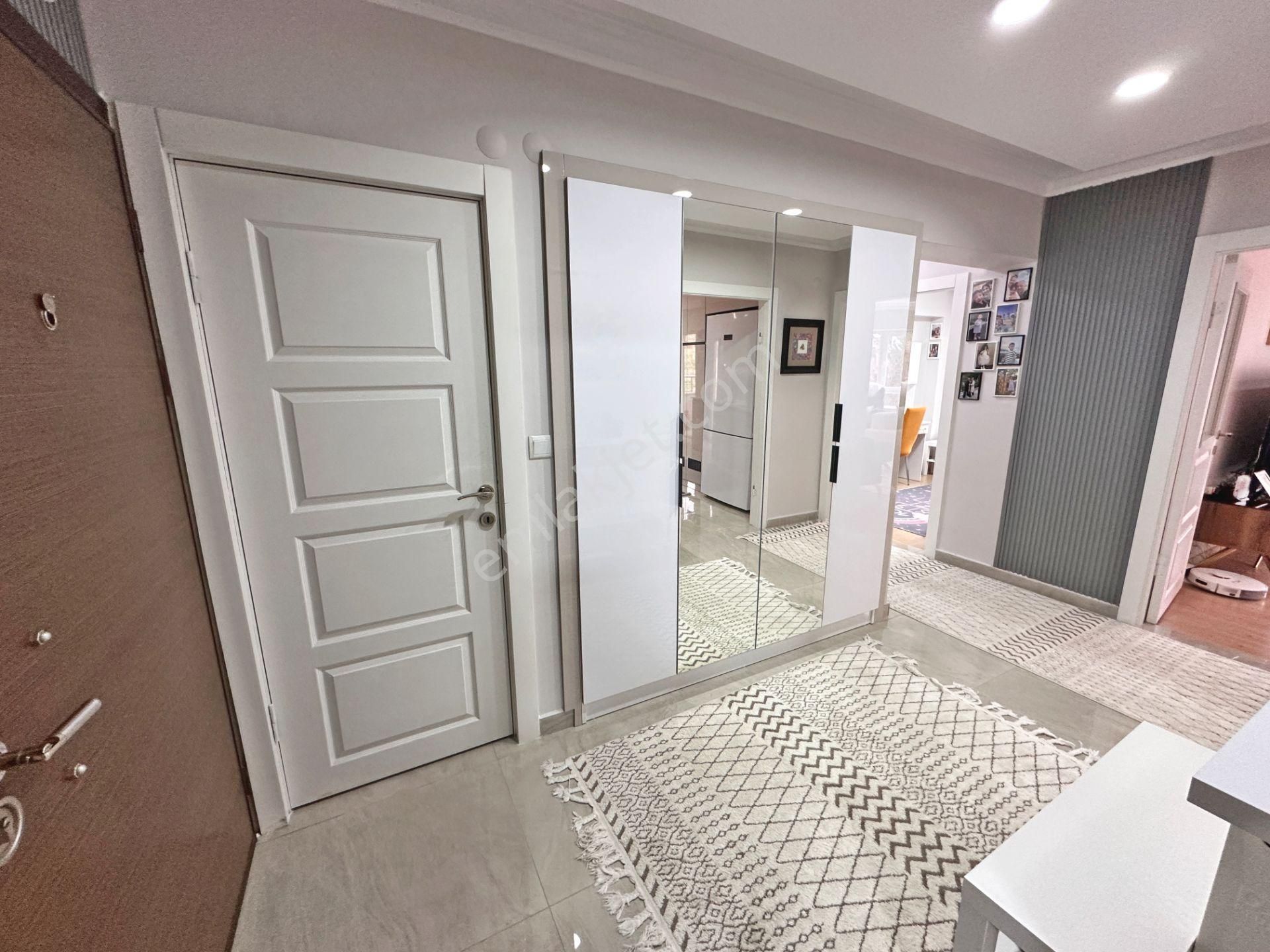 Mehtap Mahallesinde Düzlükte Full Yapılı Ebeveyn Banyolu 3+1 Satılık Daire - Görsel 29