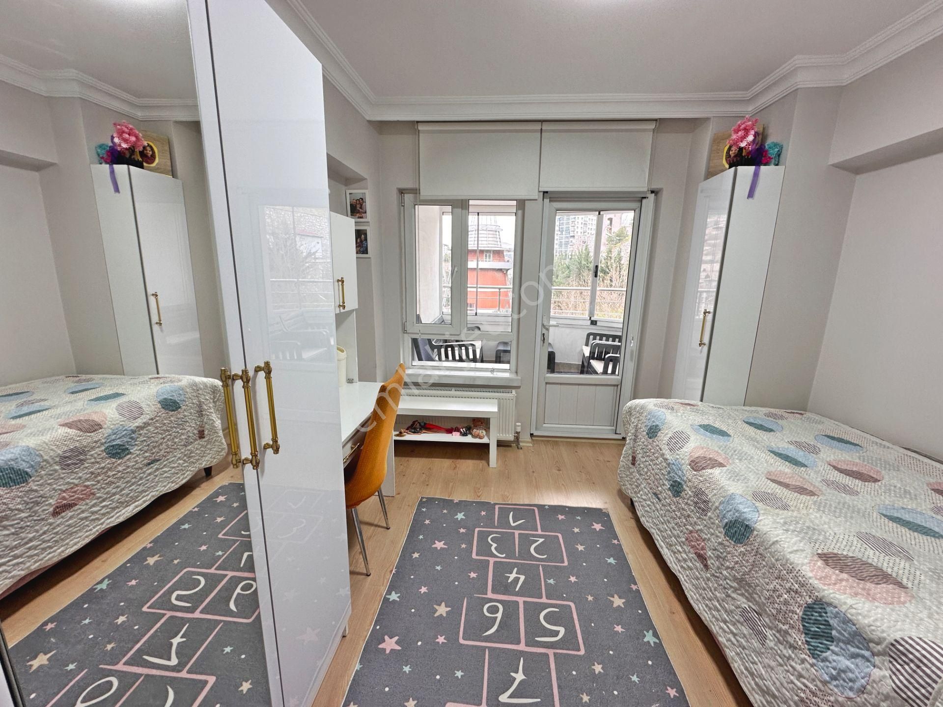 Mehtap Mahallesinde Düzlükte Full Yapılı Ebeveyn Banyolu 3+1 Satılık Daire - Görsel 22