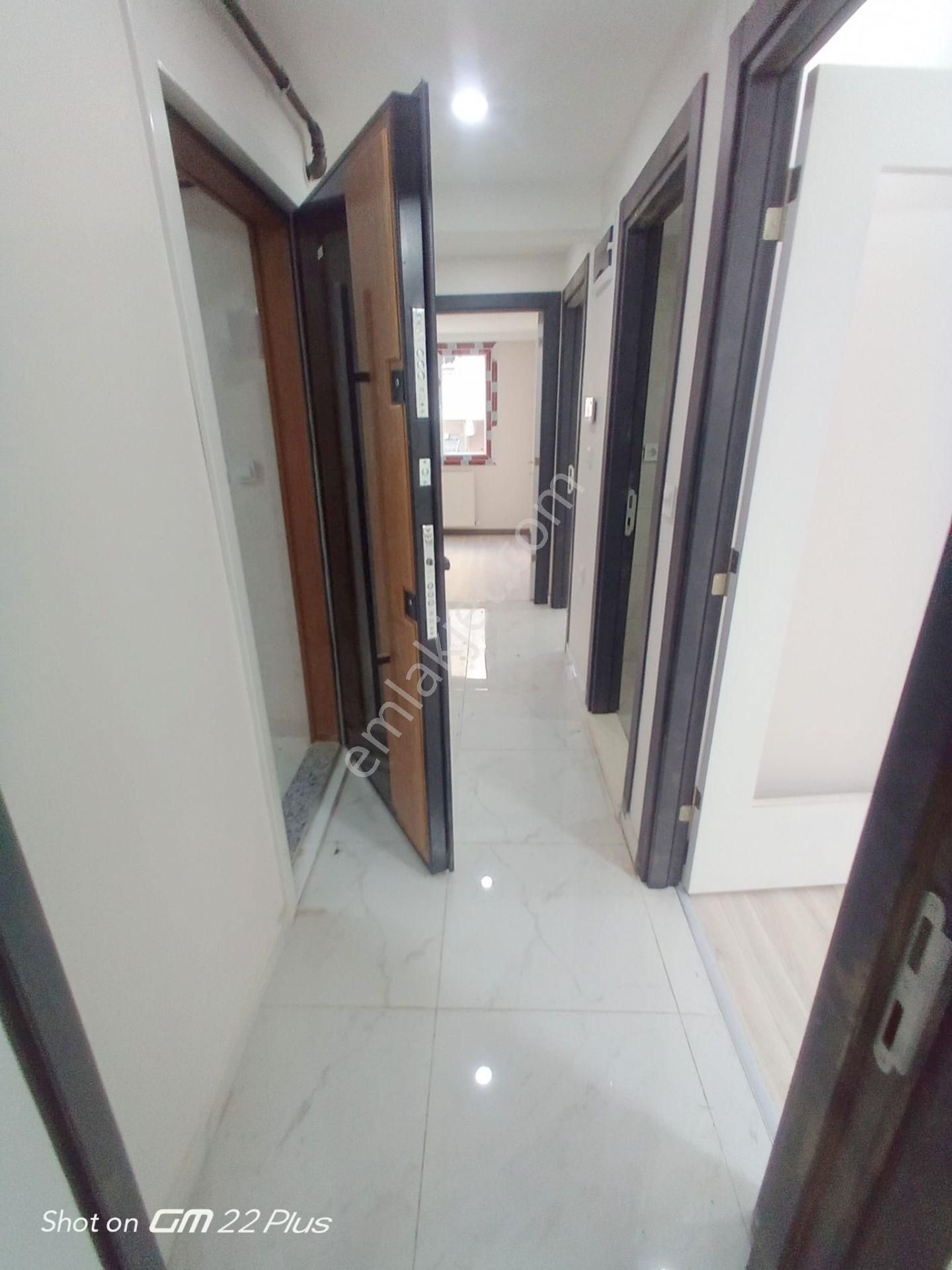 Acil Satlık Balkonlu Daire 2+1 80m2 - Görsel 14