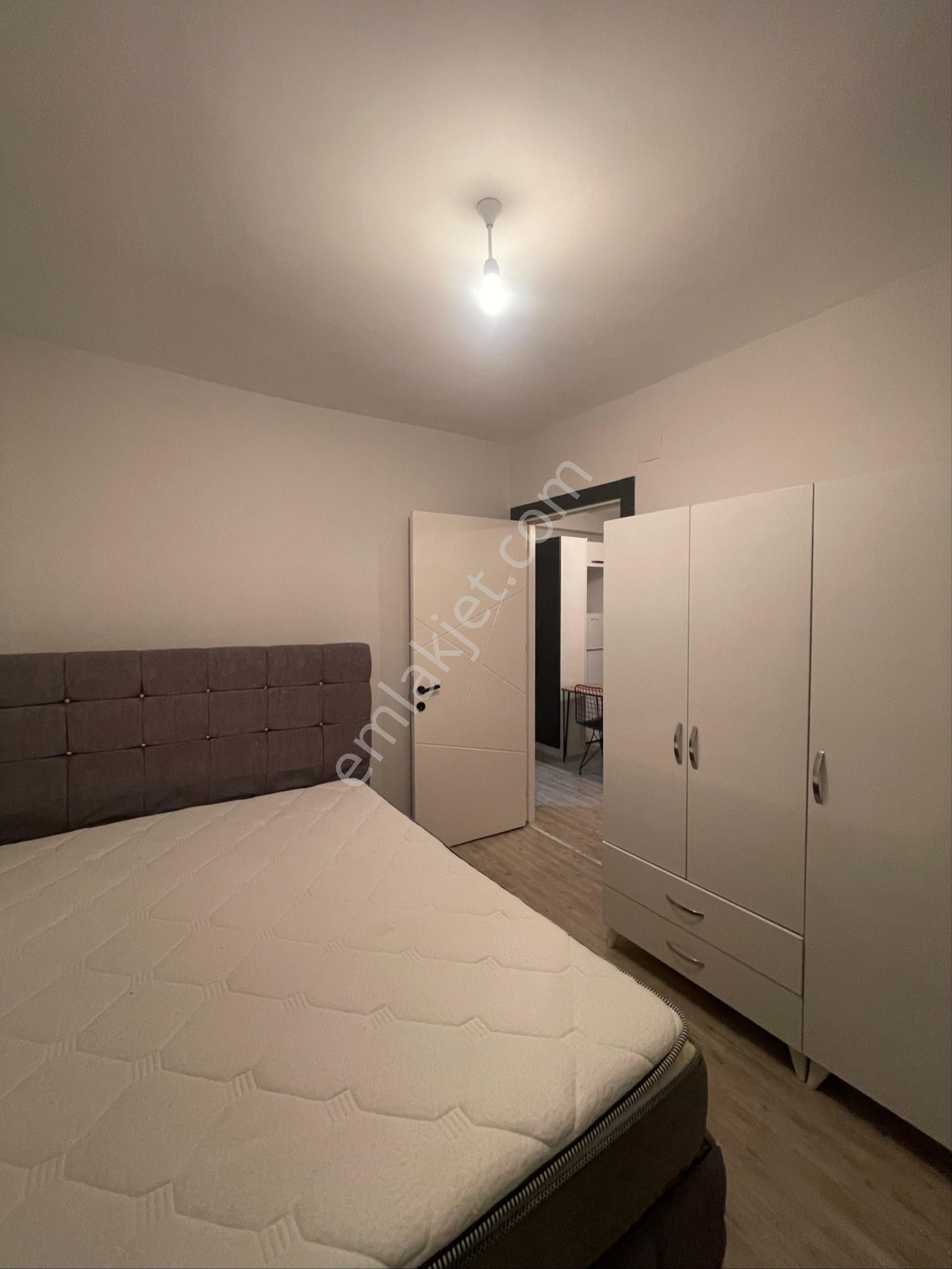 Carkıpare'de Mıgros Arkası Hasarsız Iskanlı Esyalı Satılık 1+1 - Görsel 10