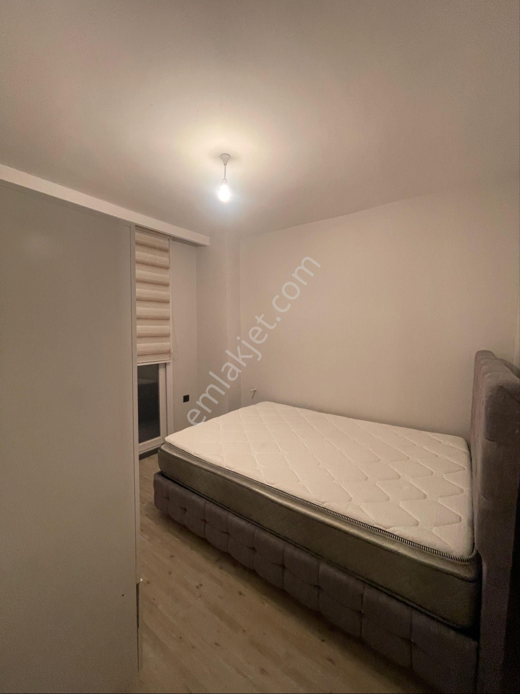 Carkıpare'de Mıgros Arkası Hasarsız Iskanlı Esyalı Satılık 1+1 - Görsel 14