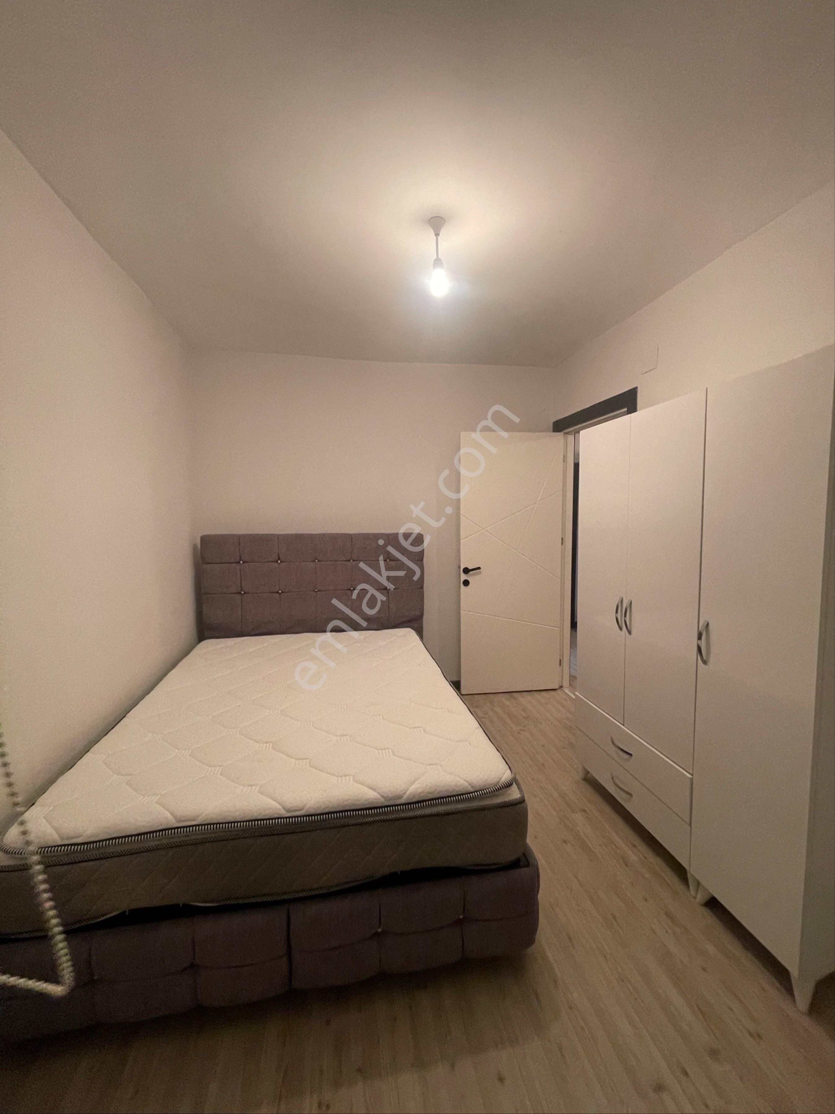 Carkıpare'de Mıgros Arkası Hasarsız Iskanlı Esyalı Satılık 1+1 - Görsel 12