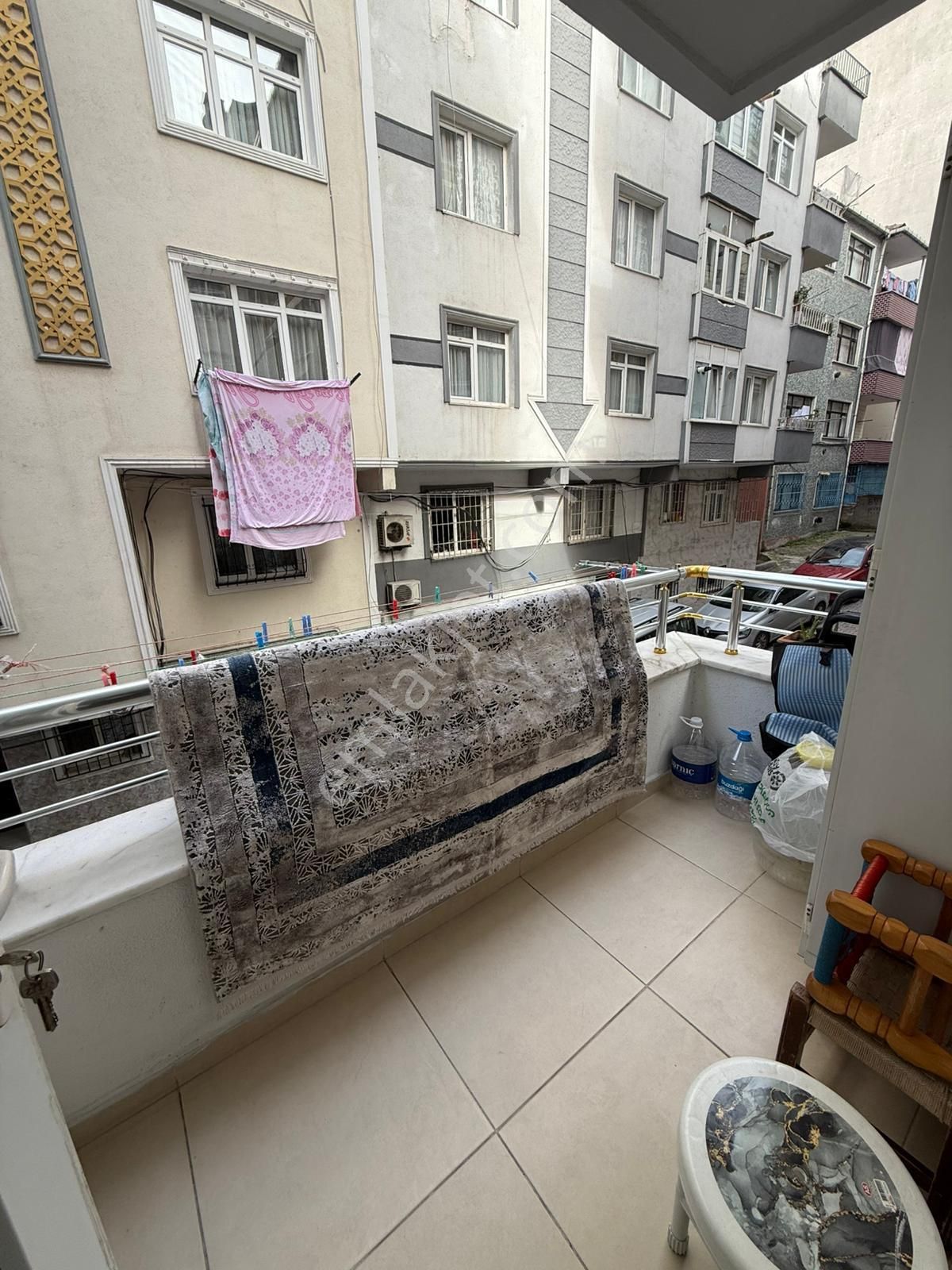 Yıldız Dan Metrobüse Yakın Safa Hstanesi Aşşağısında İskanlı Kredili 2+1 - Görsel 17