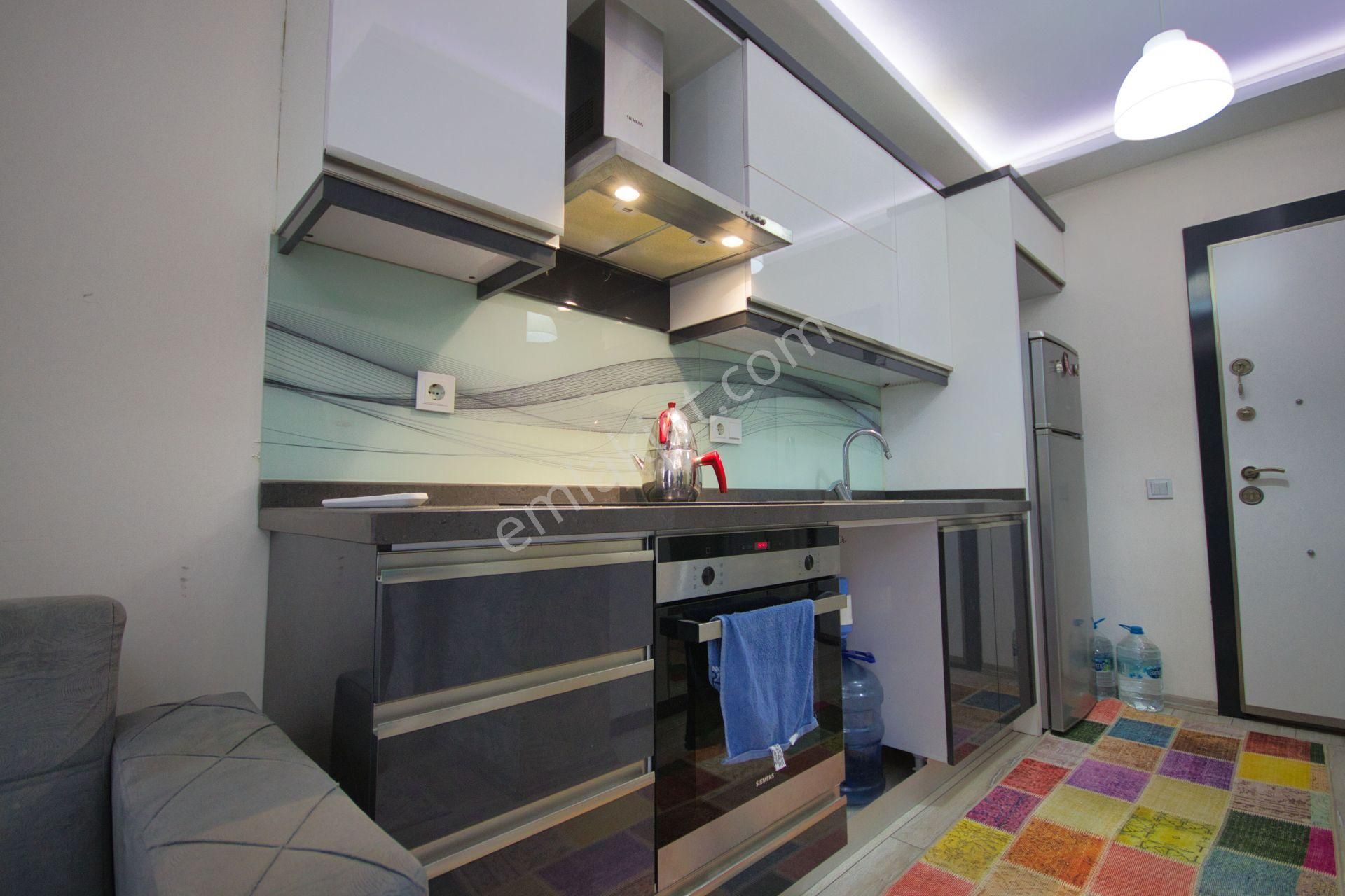 🛑🛑aktif'ten Akçay'da Satılık Merkezi Konumda Eşyalı Arakat Şık Ferah Dizaynlı 1+1daire - Görsel 10