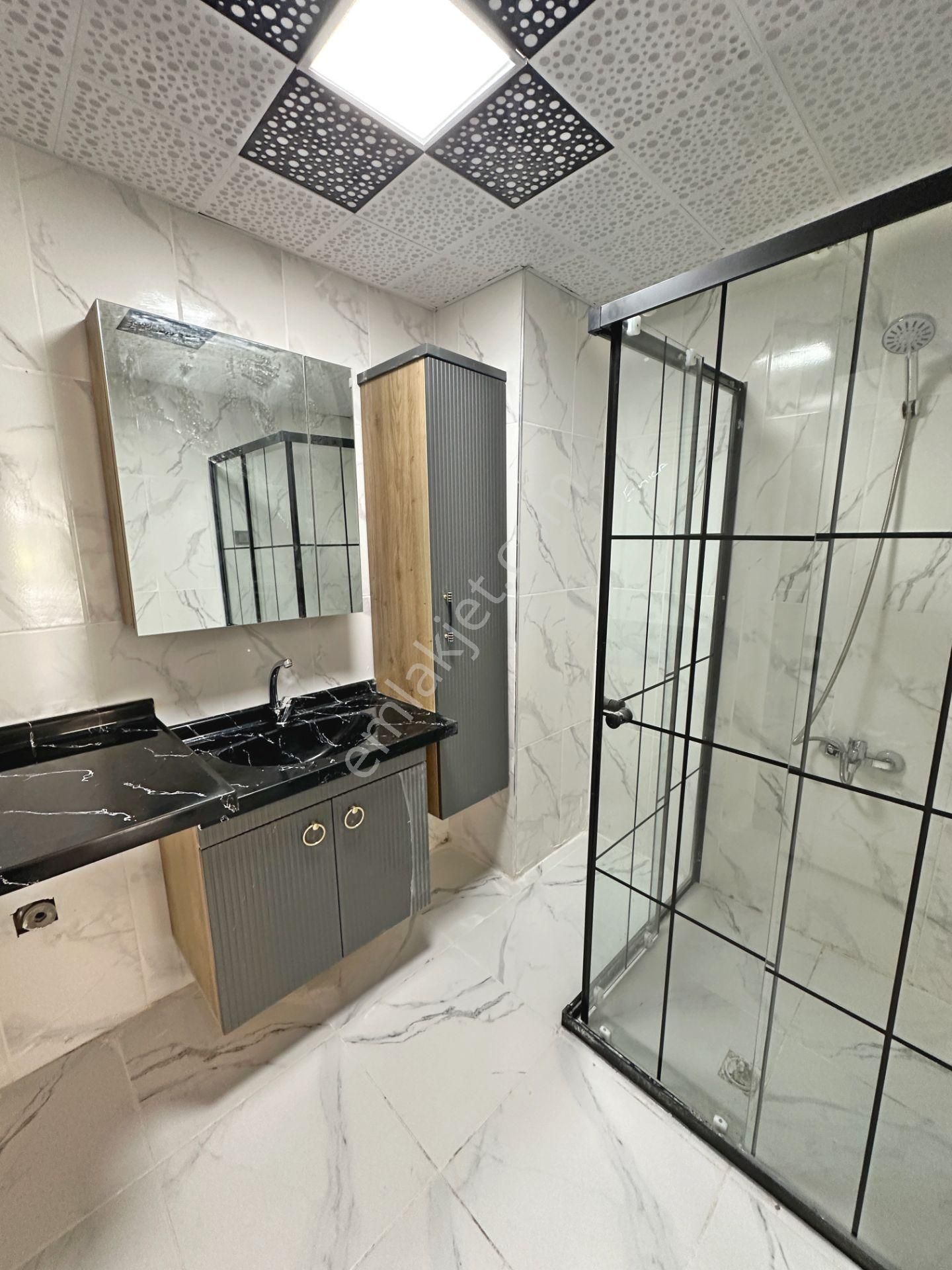 Ertuğrul Gazi Mahallesinde Ara Kat Full Yapılı 3+1 Satılık Daire - Görsel 19