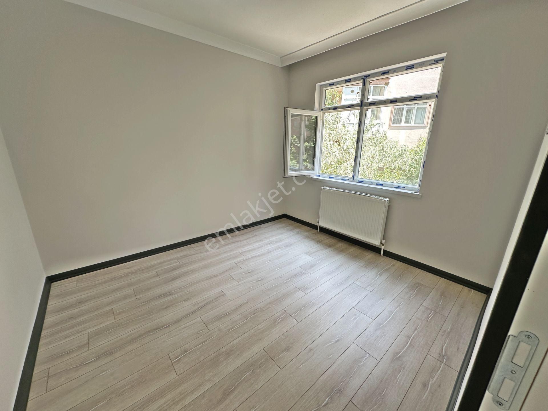 Ertuğrul Gazi Mahallesinde Ara Kat Full Yapılı 3+1 Satılık Daire - Görsel 11