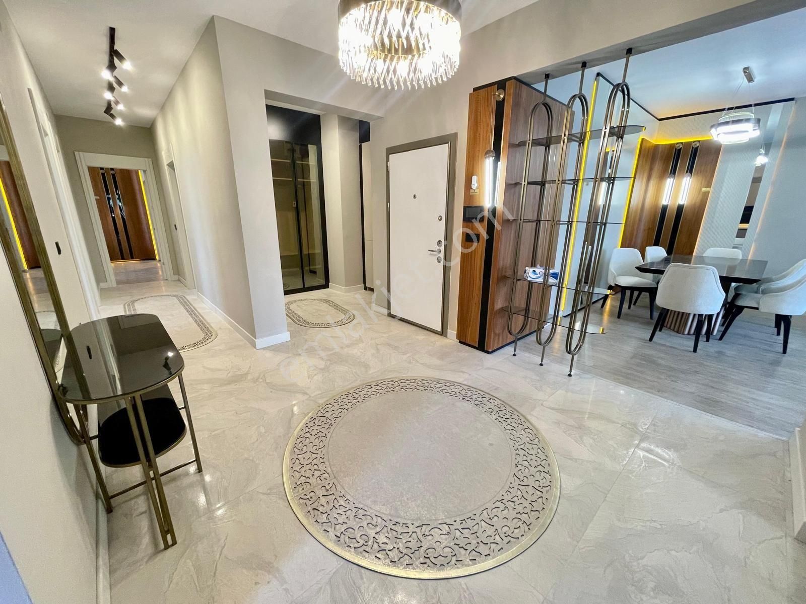 Ünsal'dan__süper Site Daire__7/24 Güvenlik__4+1__kapalı Otopark - Görsel 21