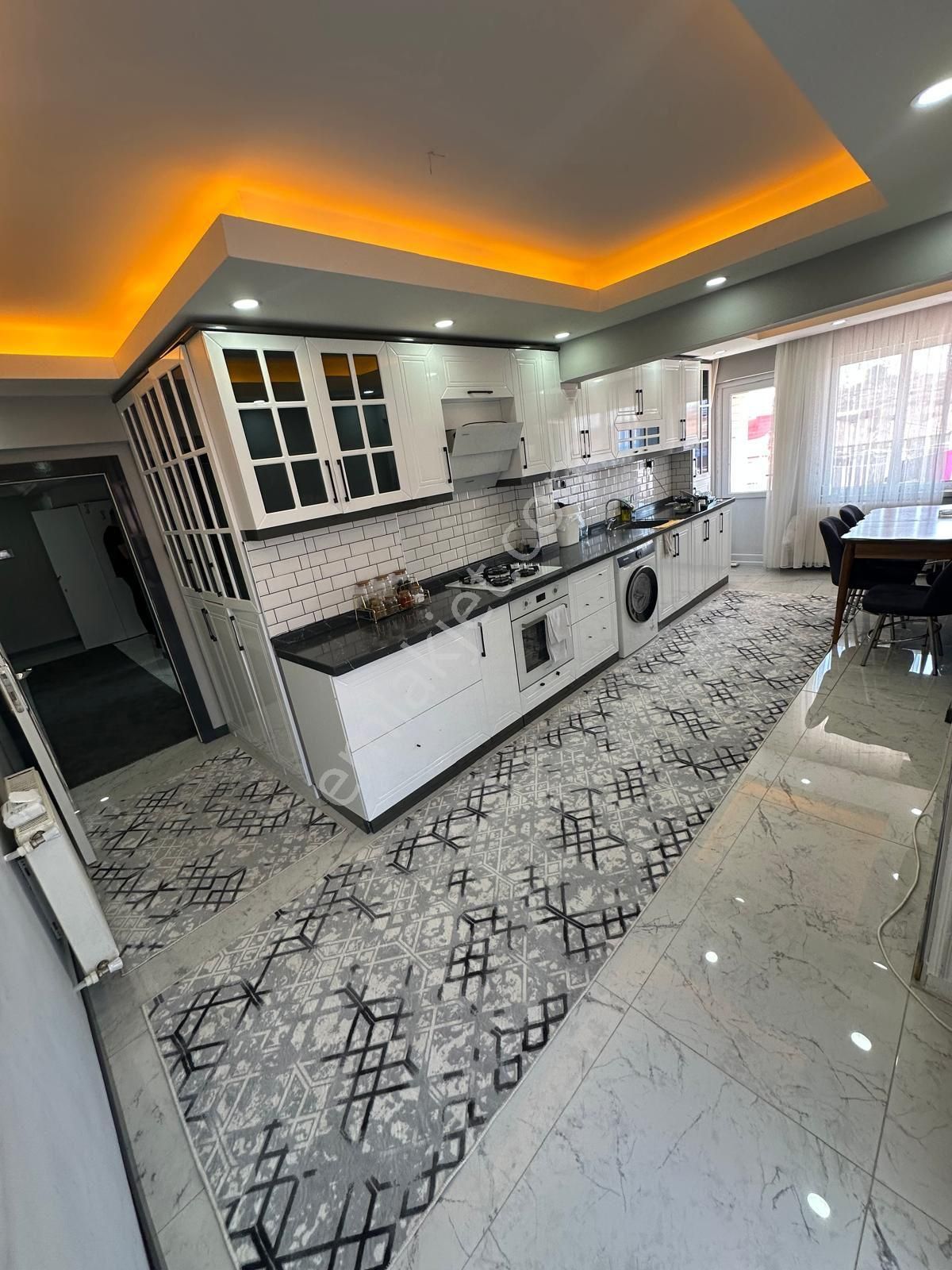 Mç Emlak'tan Malazgirt Mahallesin'de 4+1 Acilll Satılık Dubleks Daire - Görsel 3