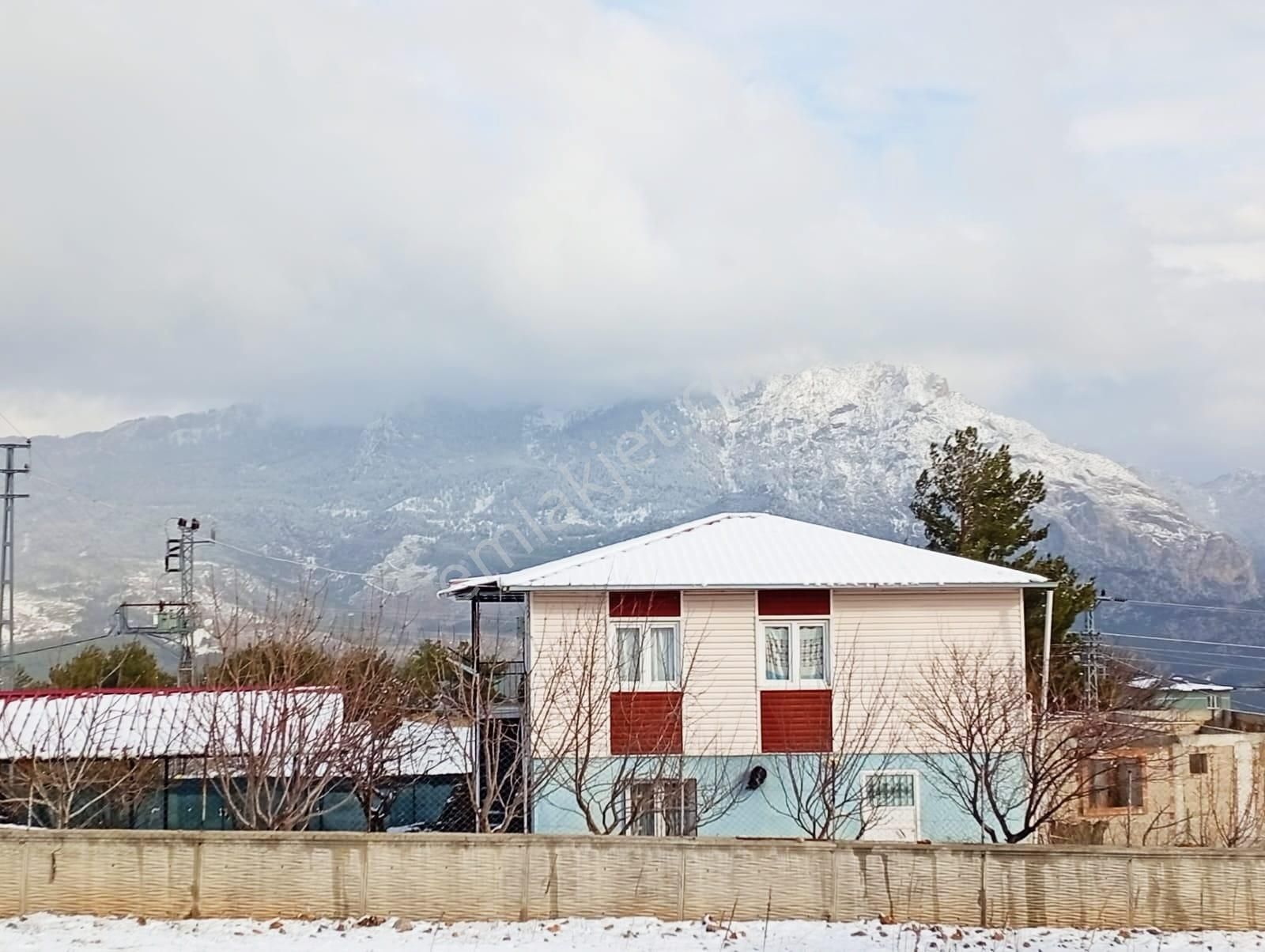 Kar Emlaktan Yenikonacık Bozkırlı Mevkiinde 400 M2 Satılık Arsa - Görsel 10