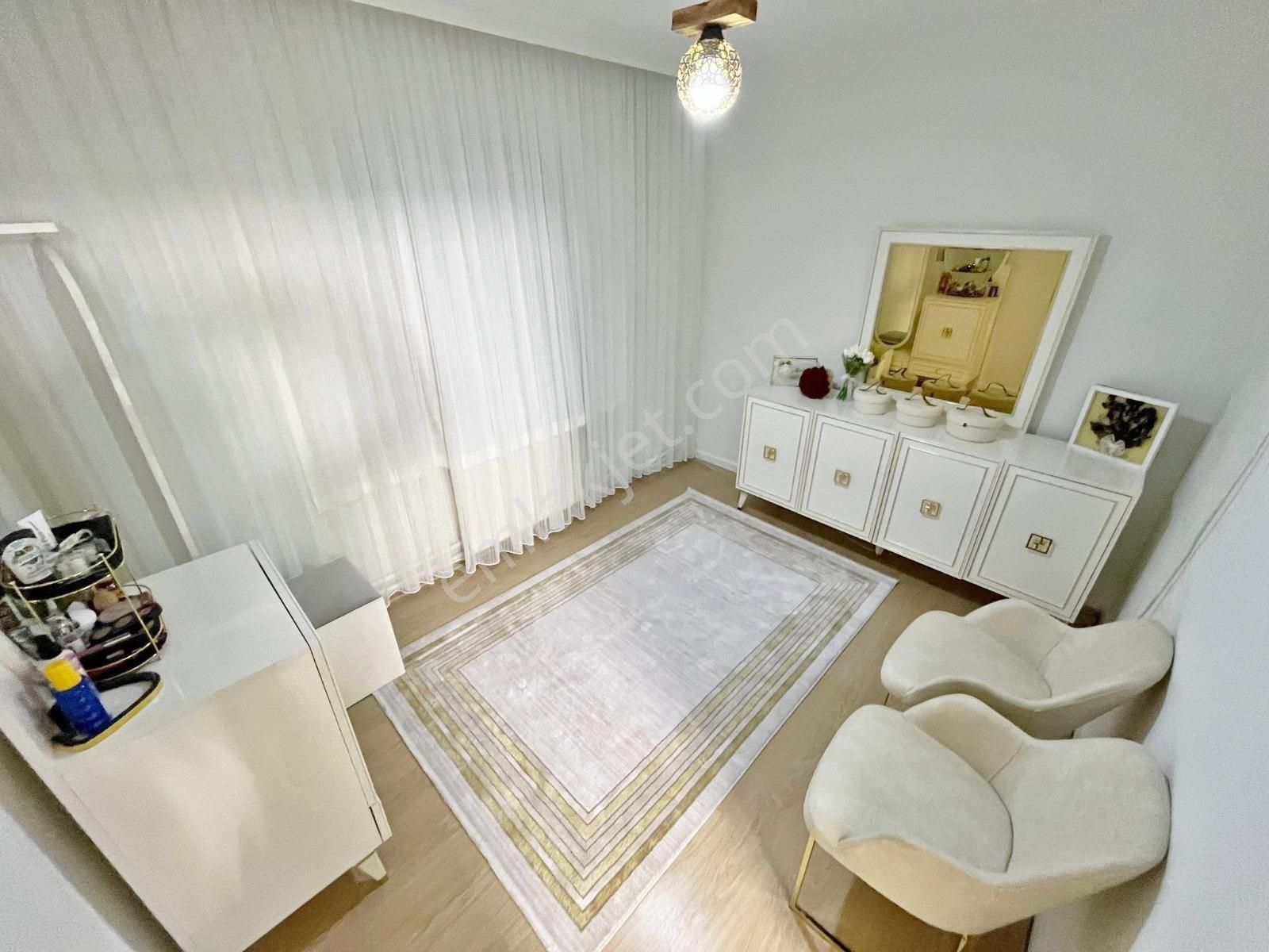 Yılmaz Gayrimenkulden Ultra Lüks Ful Yapılı Kacırılmayacak 3+1 Fırsat Dairesi 2950 Pv - Görsel 5