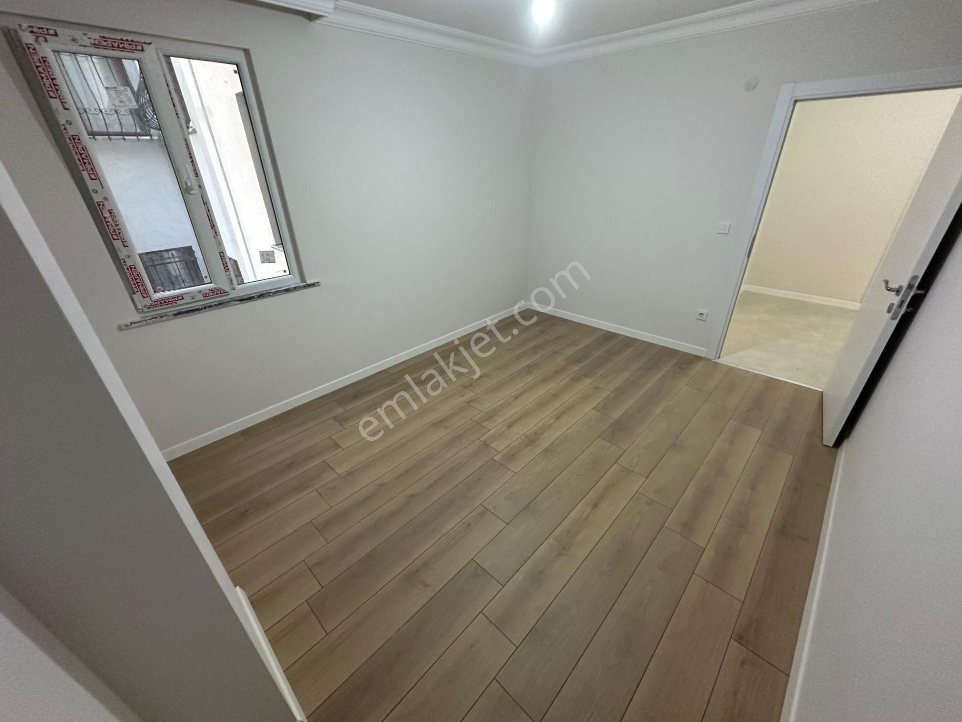 Yeni Binada Metroya Çok Yakın Geniş İskanlı 3+1 - Görsel 23