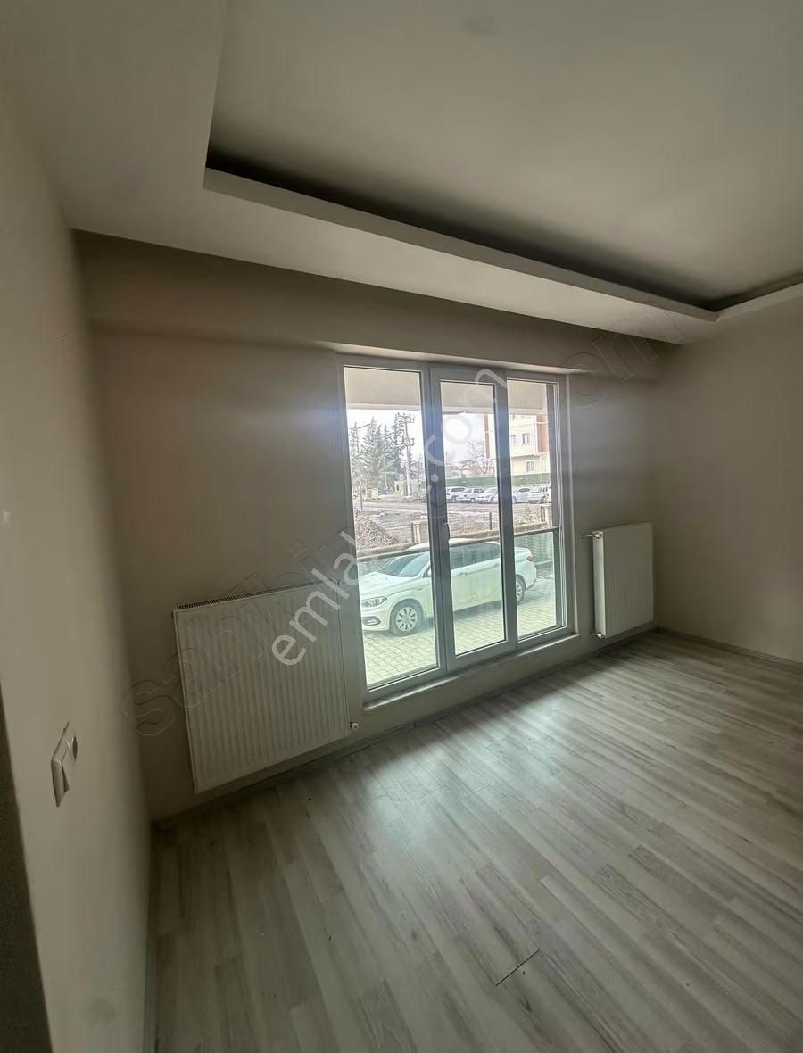 Sevgi Emlak'tan Adliye Binası Yanında Giriş Kat Satılık Daire - Görsel 6