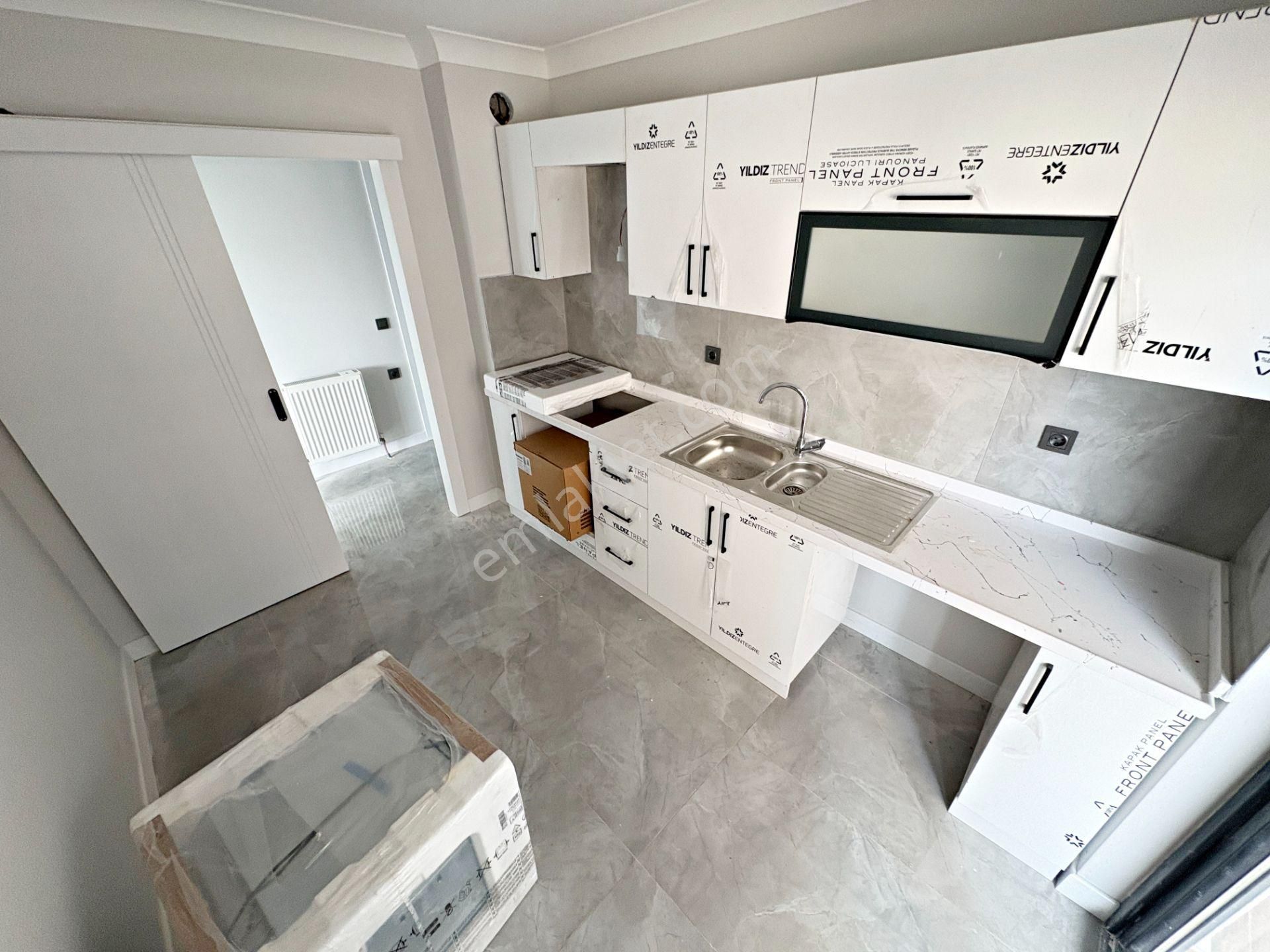 2+1 Sıfır Oturuma Hazır Etlik Merkezde Asansörlü Fırsat - Görsel 4