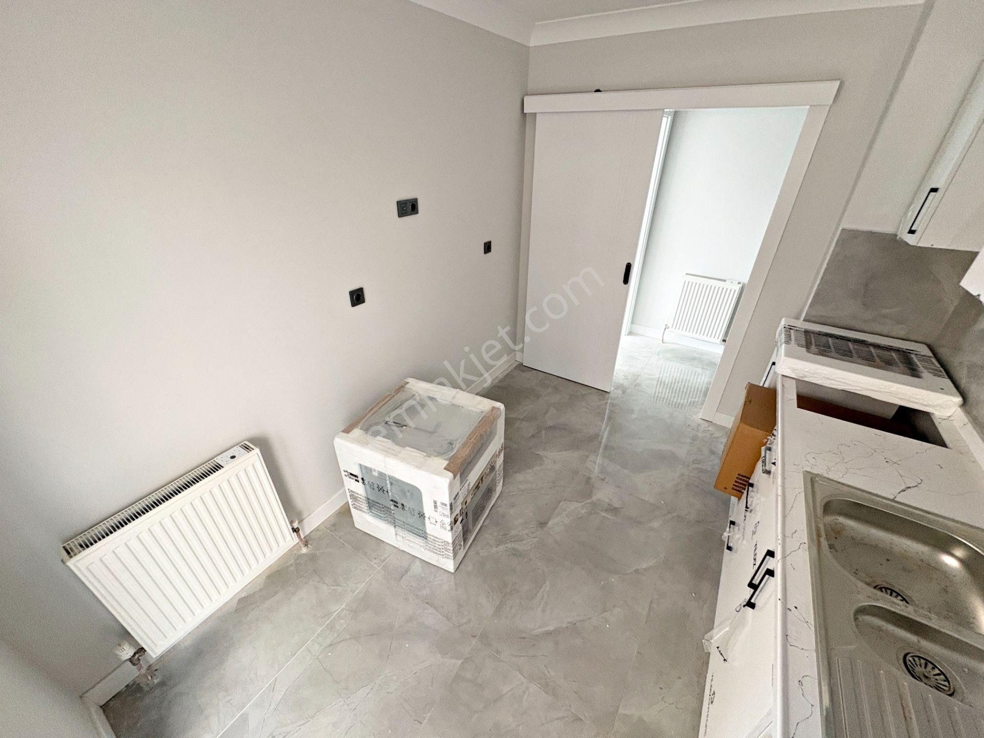 2+1 Sıfır Oturuma Hazır Etlik Merkezde Asansörlü Fırsat - Görsel 5