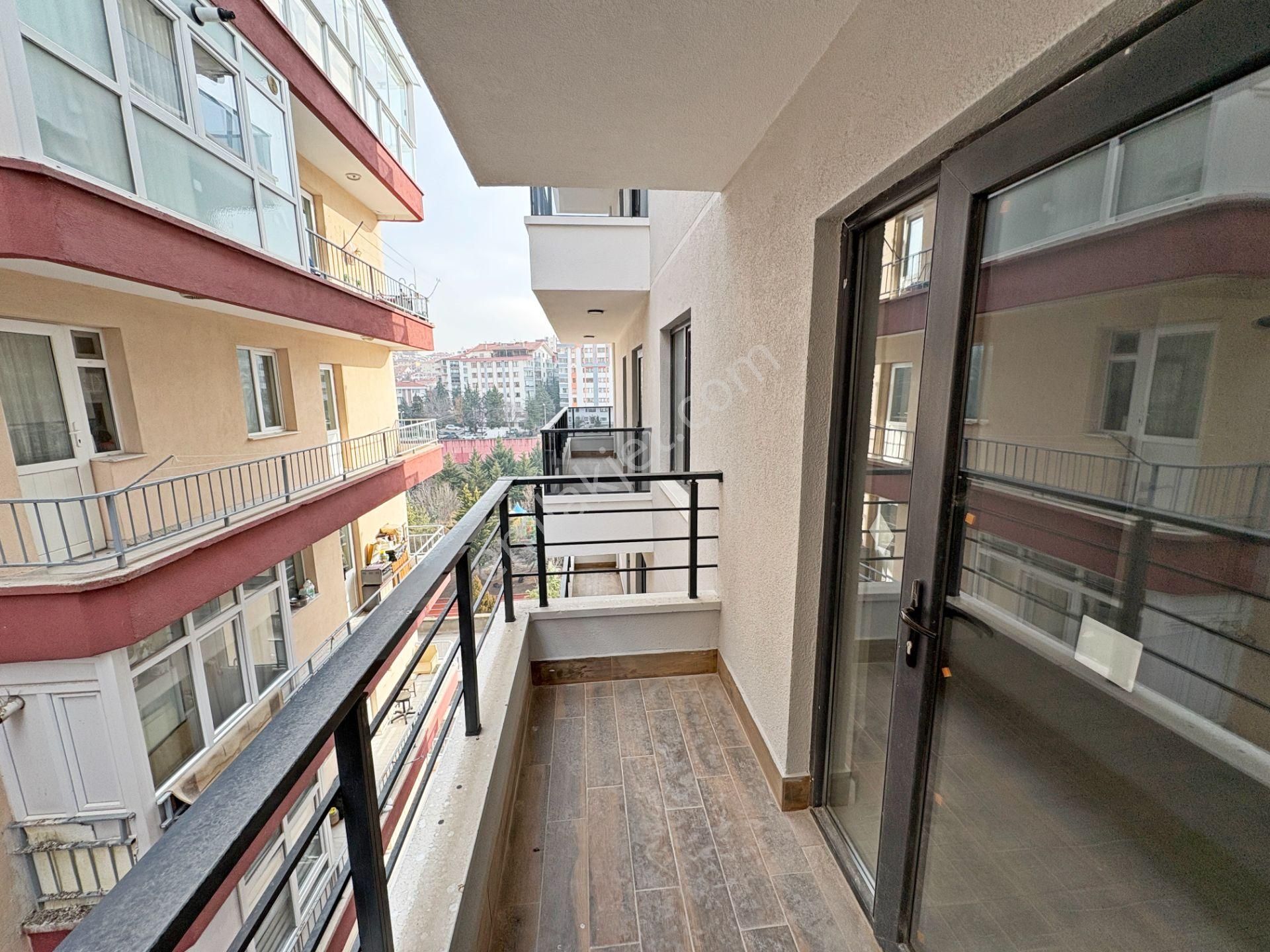 2+1 Sıfır Oturuma Hazır Etlik Merkezde Asansörlü Fırsat - Görsel 25