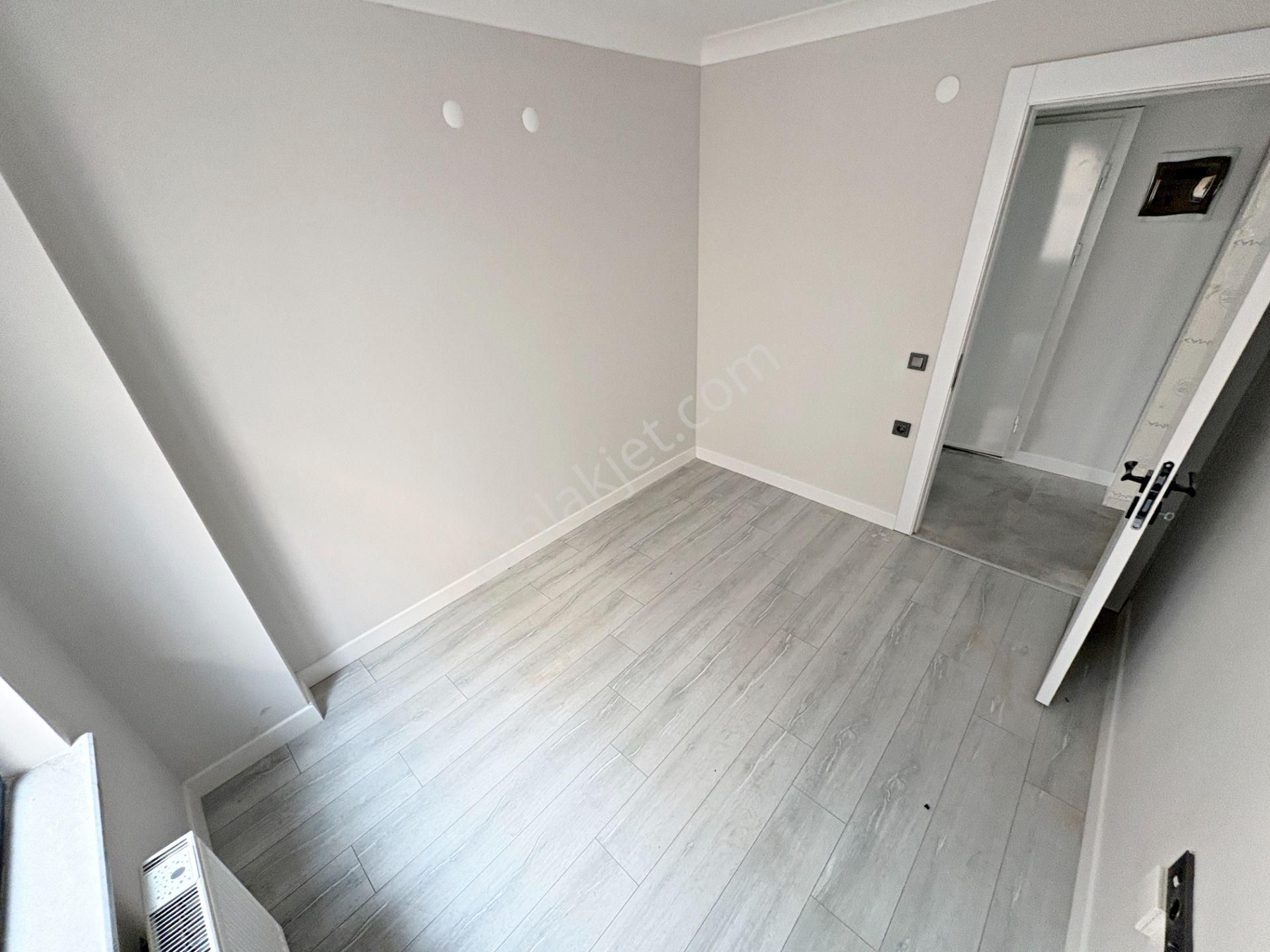 2+1 Sıfır Oturuma Hazır Etlik Merkezde Asansörlü Fırsat - Görsel 18