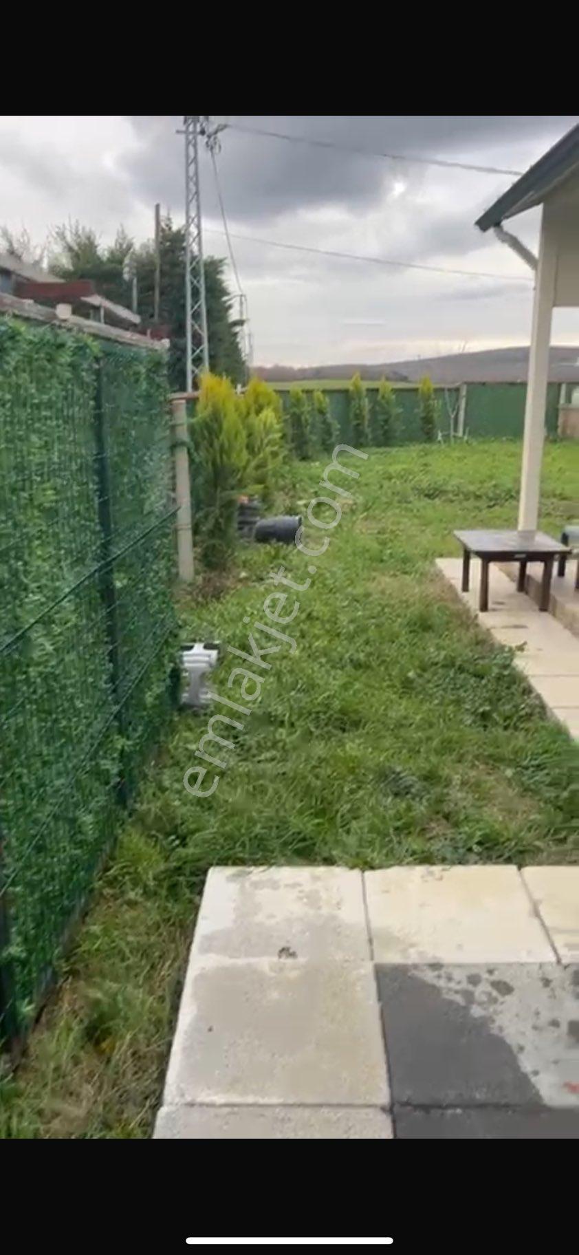 Çatalca Oklalı Mahallesinde Müstakil Ev