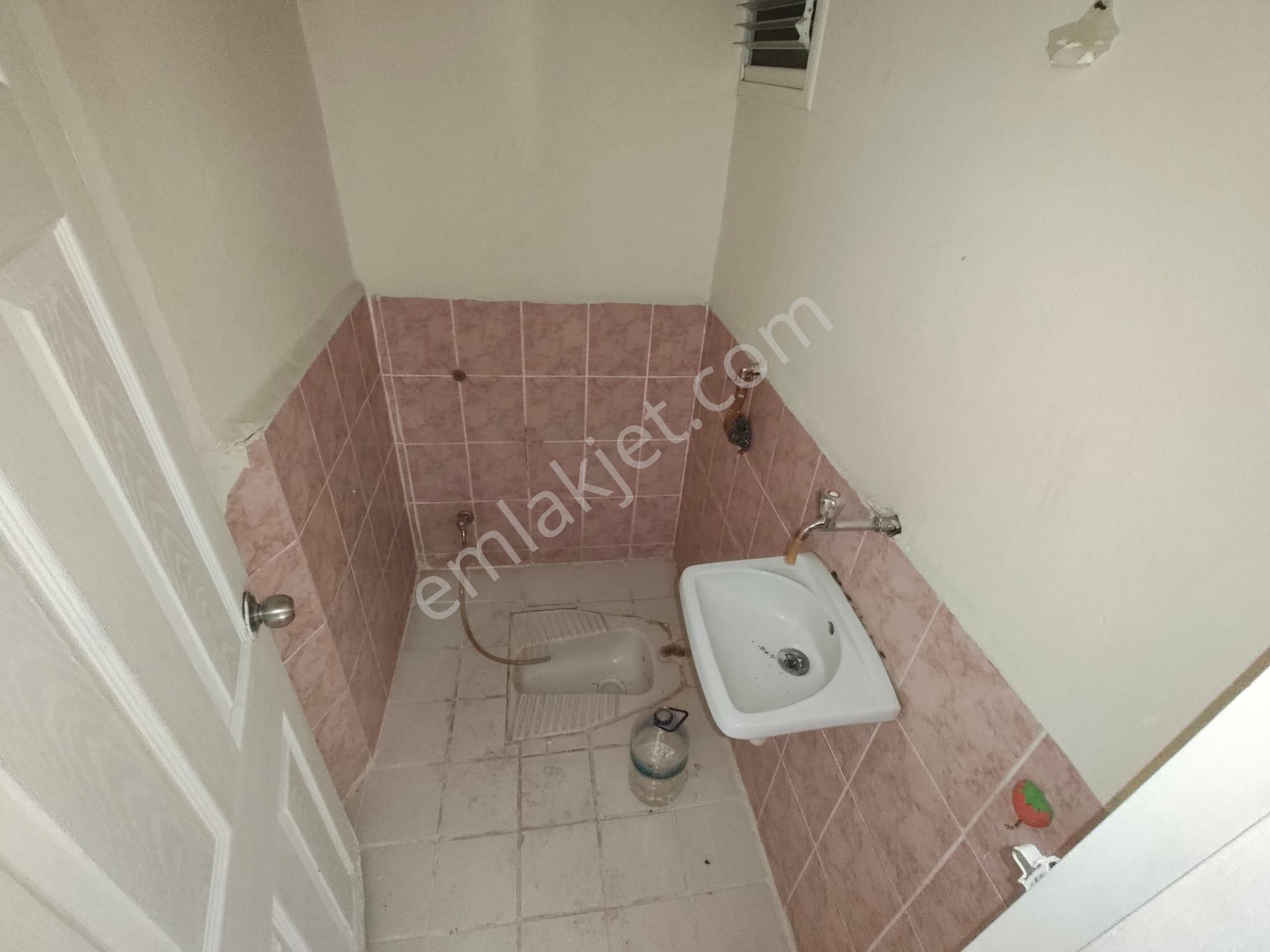 Yılmaz Gayrimenkul'den Ara Katta Yapılı Masrafsız 2849 Pv 3+1 Fırsat Dairesi - Görsel 19