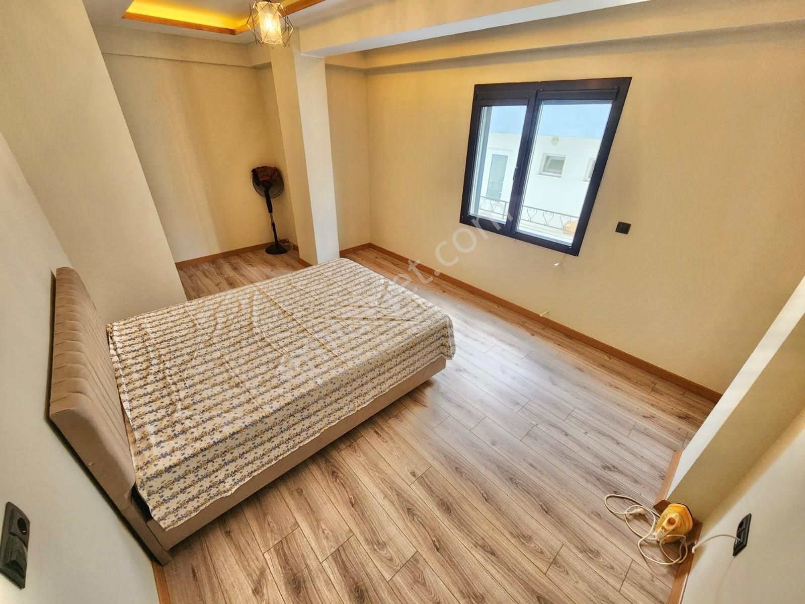 ➤➤ Herdem'den Akçay Altınkumun Göbeğinde Denize 100 Metre 1+1 Daire - Görsel 11