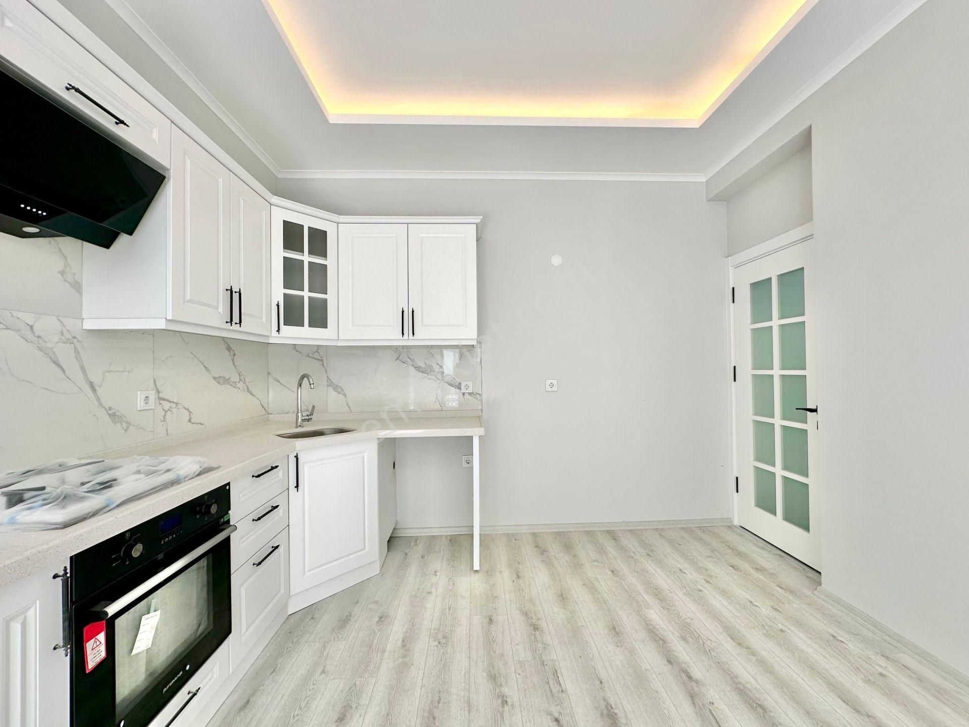 ꧁yetkili Ay Emlaktan꧂akçay'da Ebeveyn Banyolu Şık Tasarımlı Çift Asansörlü Satılık 2+1 Lüks Daire - Görsel 6