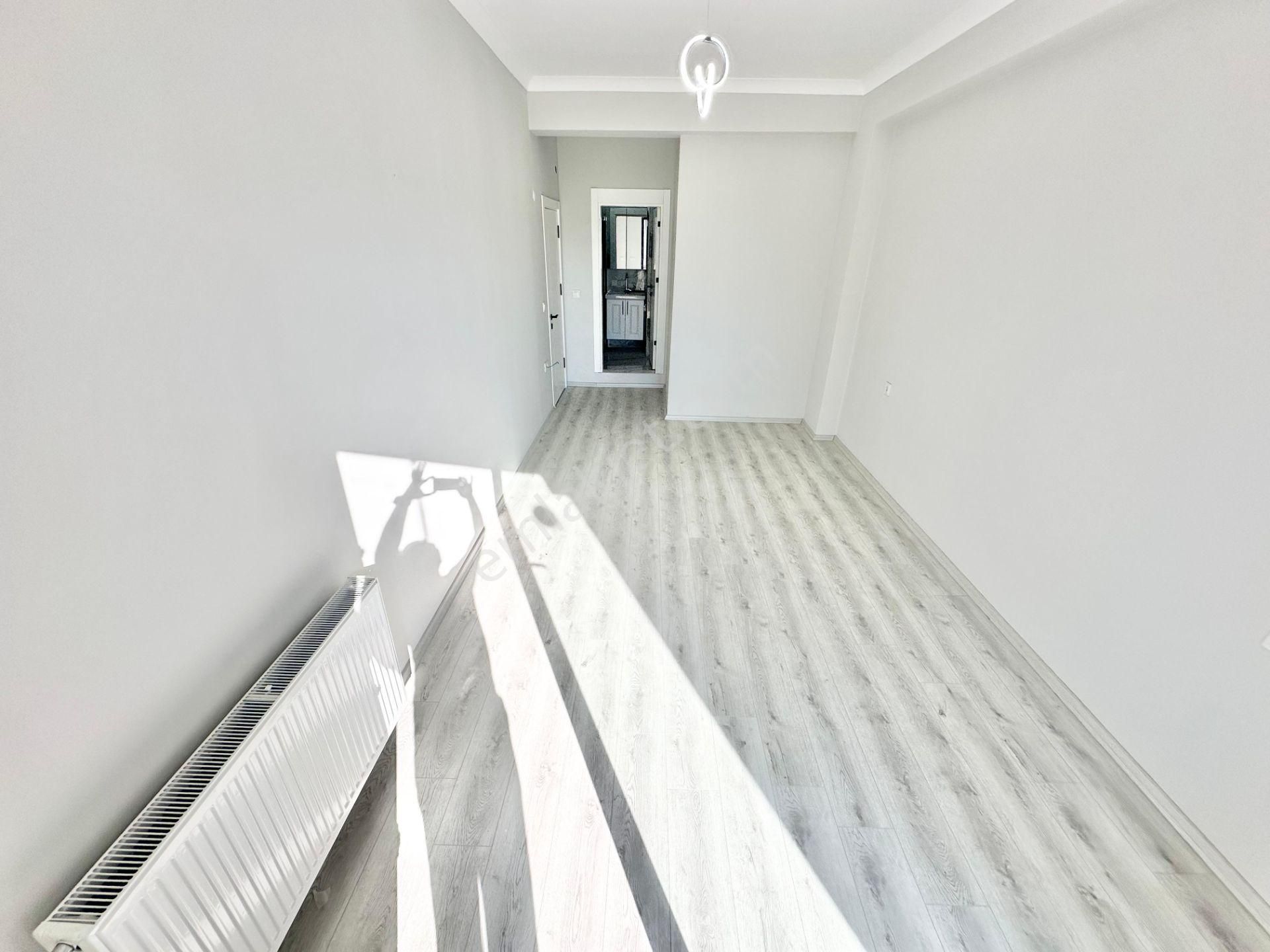 ꧁yetkili Ay Emlaktan꧂akçay'da Ebeveyn Banyolu Şık Tasarımlı Çift Asansörlü Satılık 2+1 Lüks Daire - Görsel 16