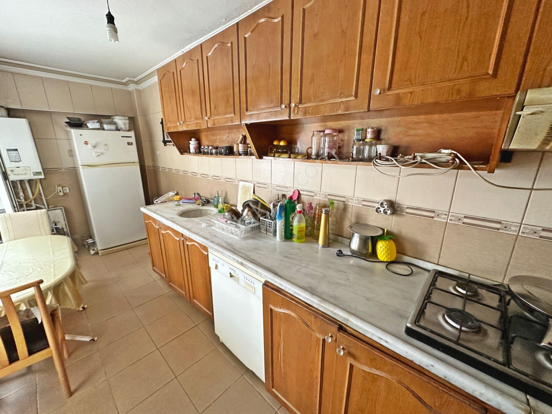 Demirlibahçe Tren İstasyon Yakınında Ara Katta Full Eşyalı Kiralık Daire - Görsel 12