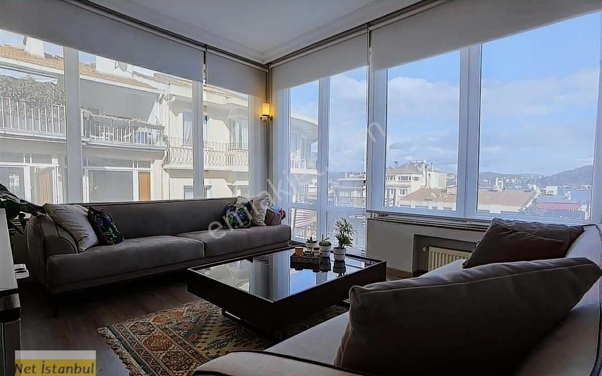 Bebek De Cadde Üzeri Boğaz Manzaralı 2+1 Eşyalı Kiralık Daire