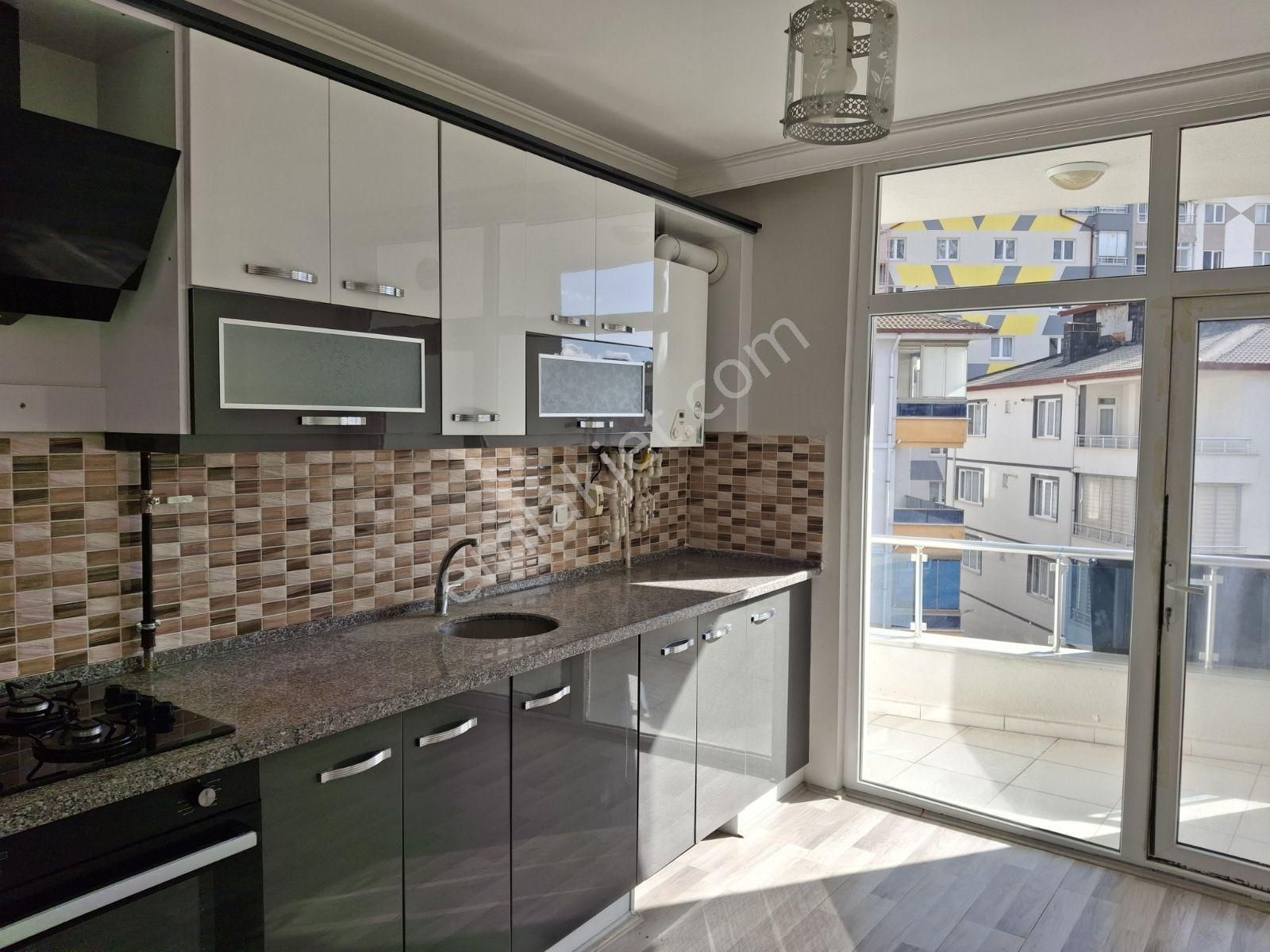 Merkezde 2+1 Kiralık