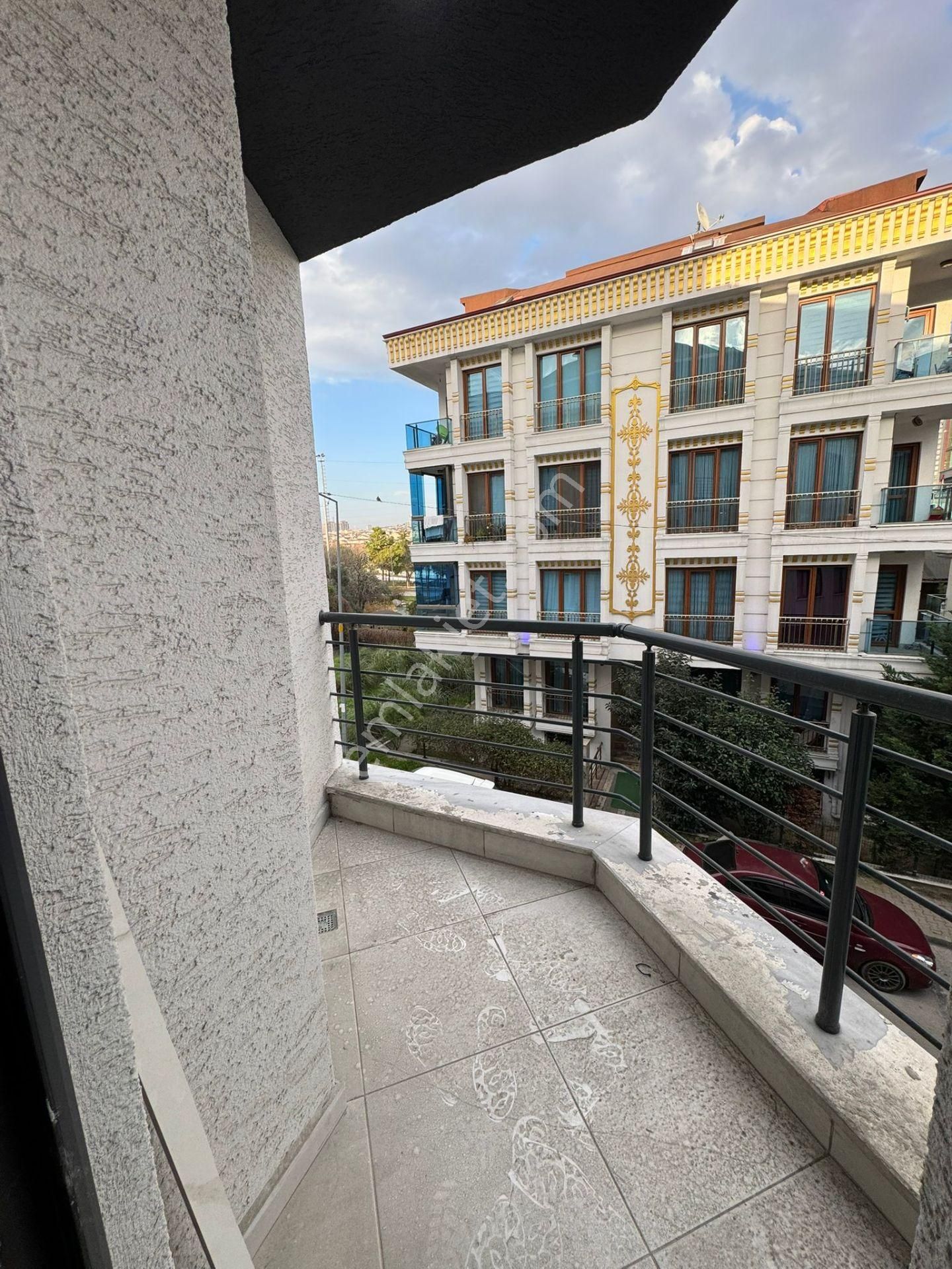 Esenyurt Mehmet Akif Ersoy Mahallesi 2+1 Kiralık Sıfır Boş Daire Metrobüse 15 Dk. Yürüme Mesafesi - Görsel 4