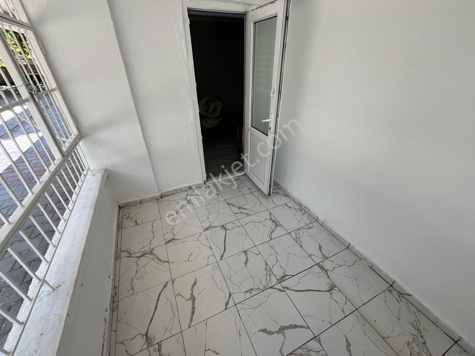 Sincan Maraşal Çakmak Mh De 2+1 Yapılı Kupon Satılık Daire - Görsel 21